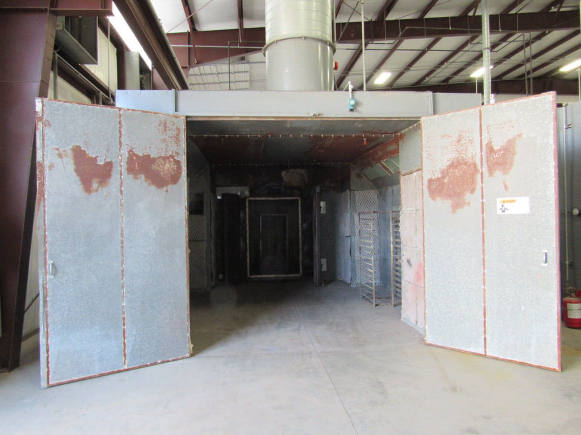 Large Capacity Self-Contained Paint Booth with integrated Bake/Curing Electric Oven. - Image 7 of 14