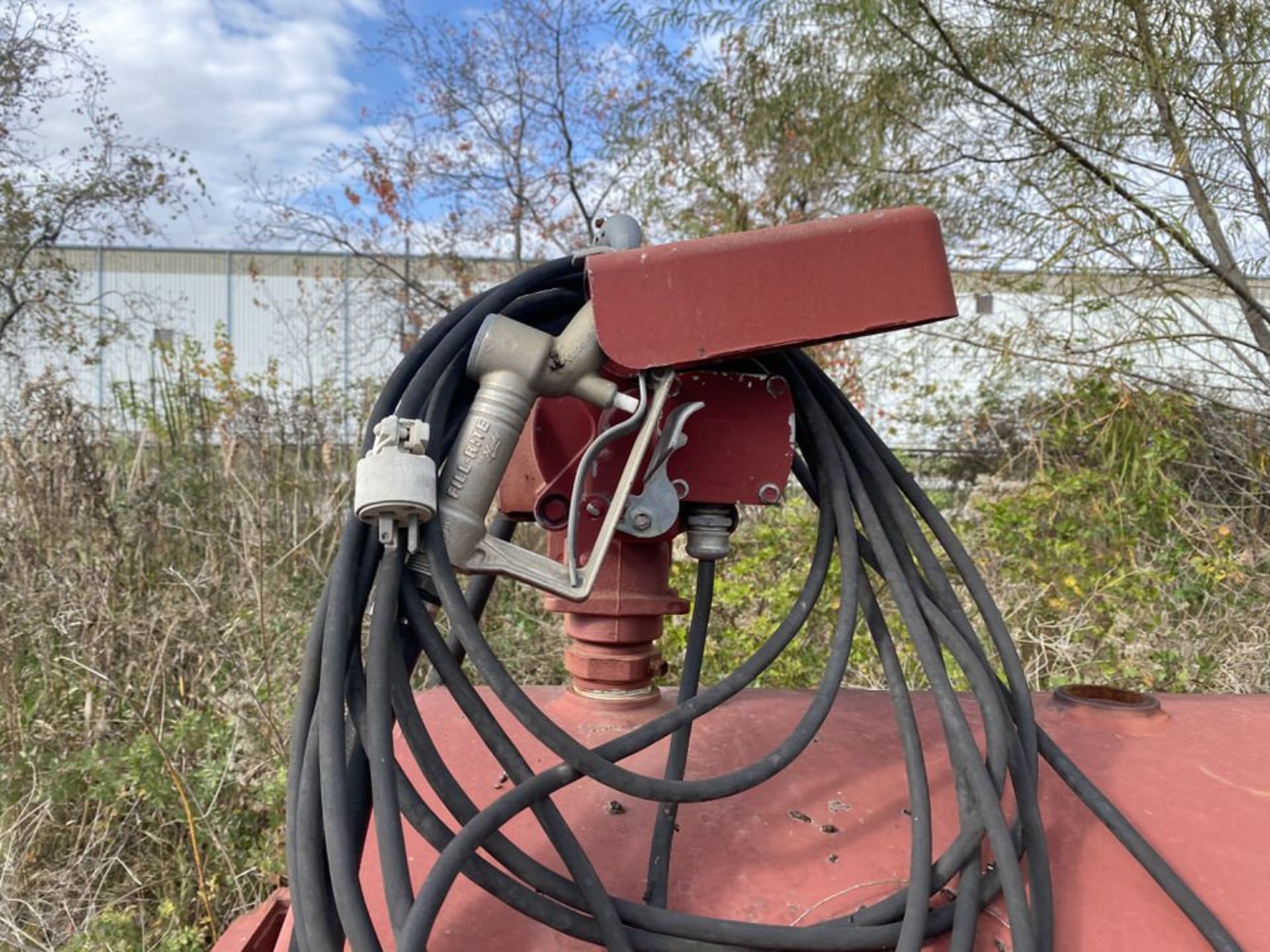 1000 Gallon K1 Kerosene Storage Tank - Image 6 of 9