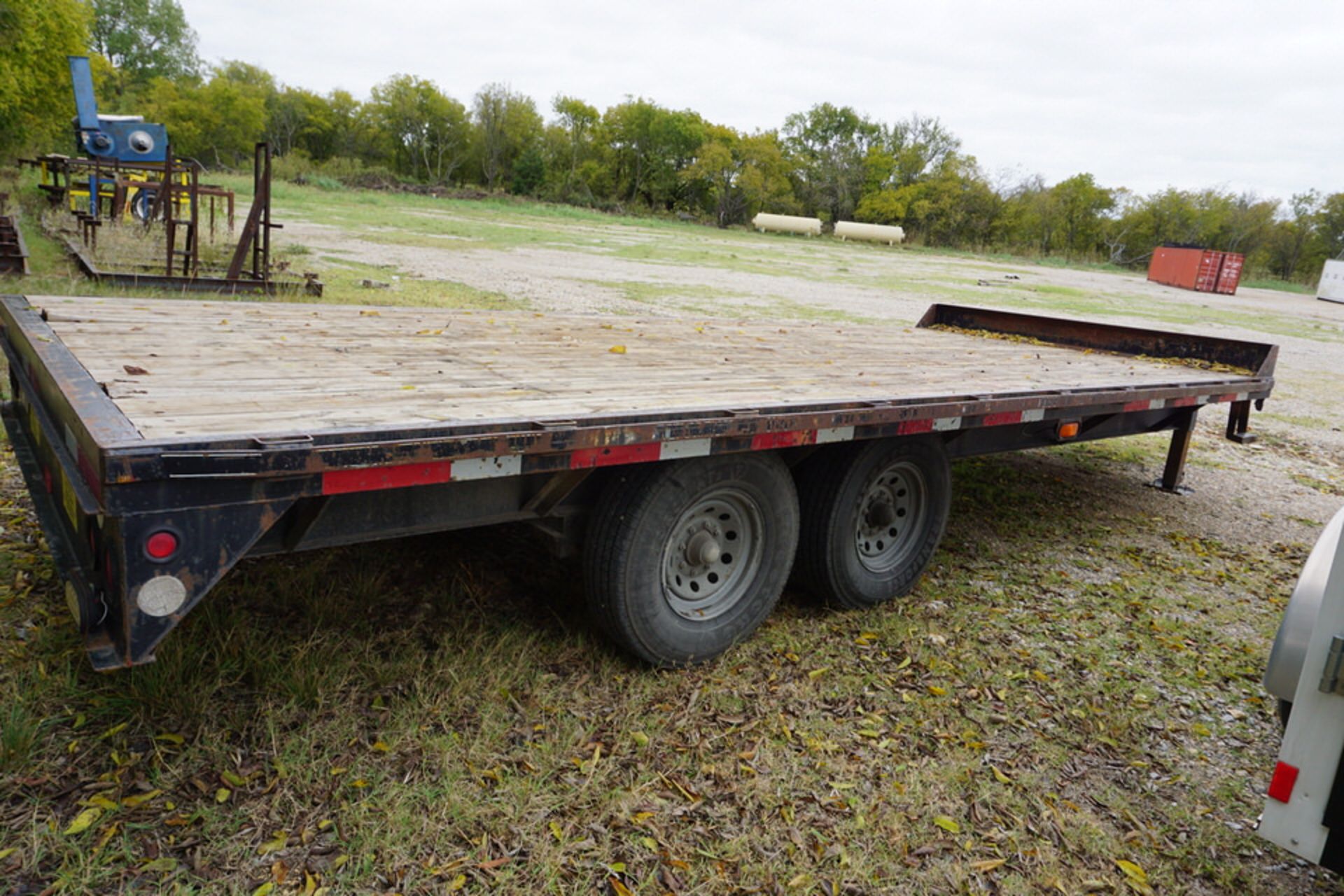 2006 8' x 20' APACHE TRAILER, 12,000 LB MAX LOAD (MUST BE REMOVED BY DECEMBER 22) - Image 3 of 6