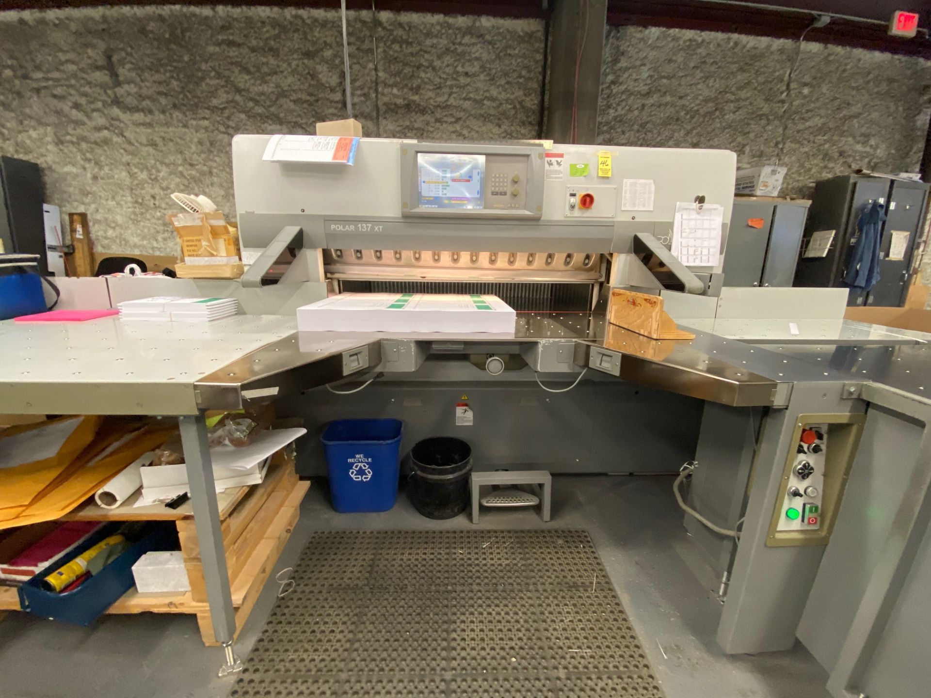 2004 Polar 137XT 54" Paper Cutter, s/n 7441210, w/Complete Workflow Including 2002 - Image 3 of 9