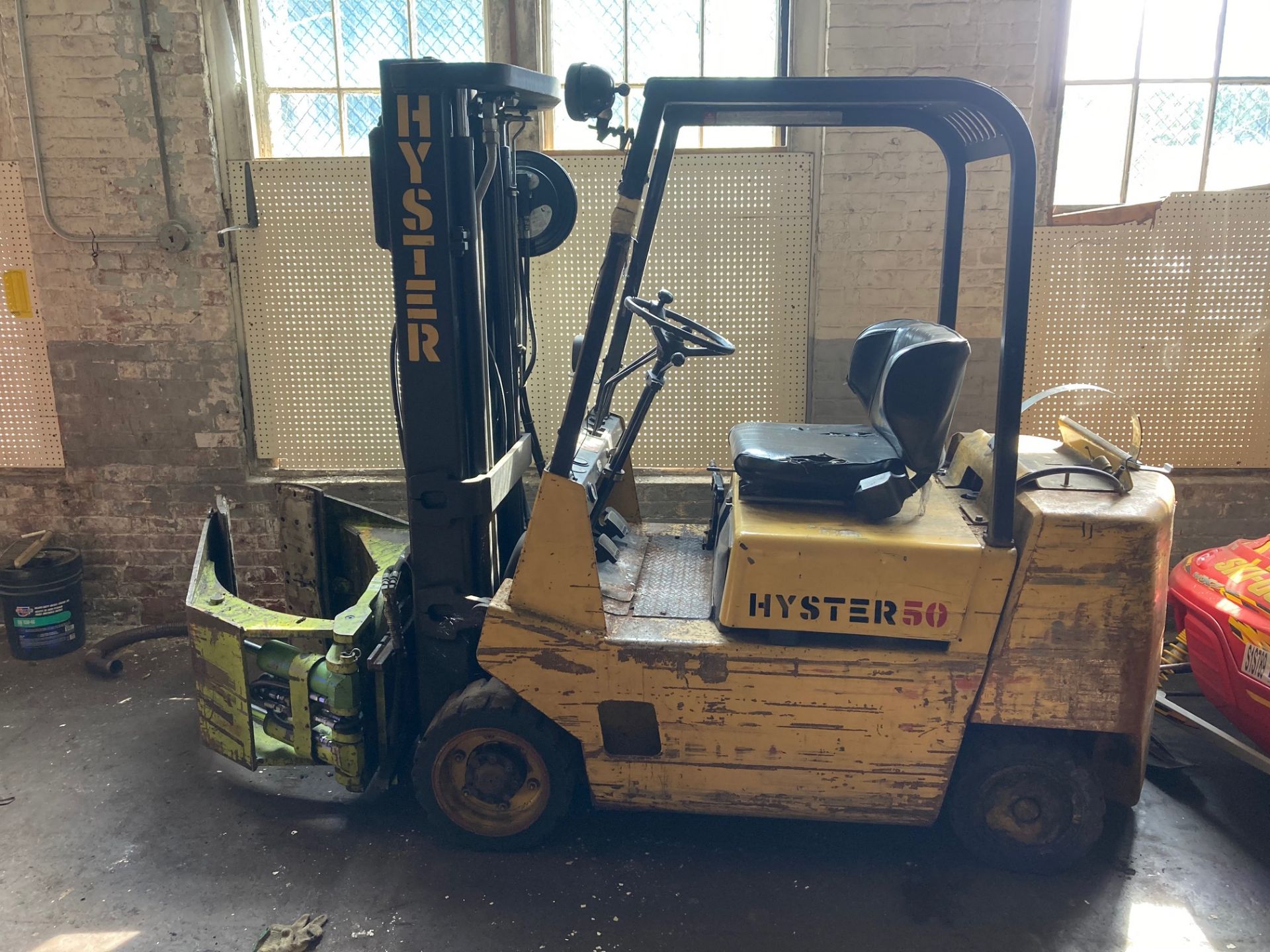 Hyster S50XL LPG Clamp Truck