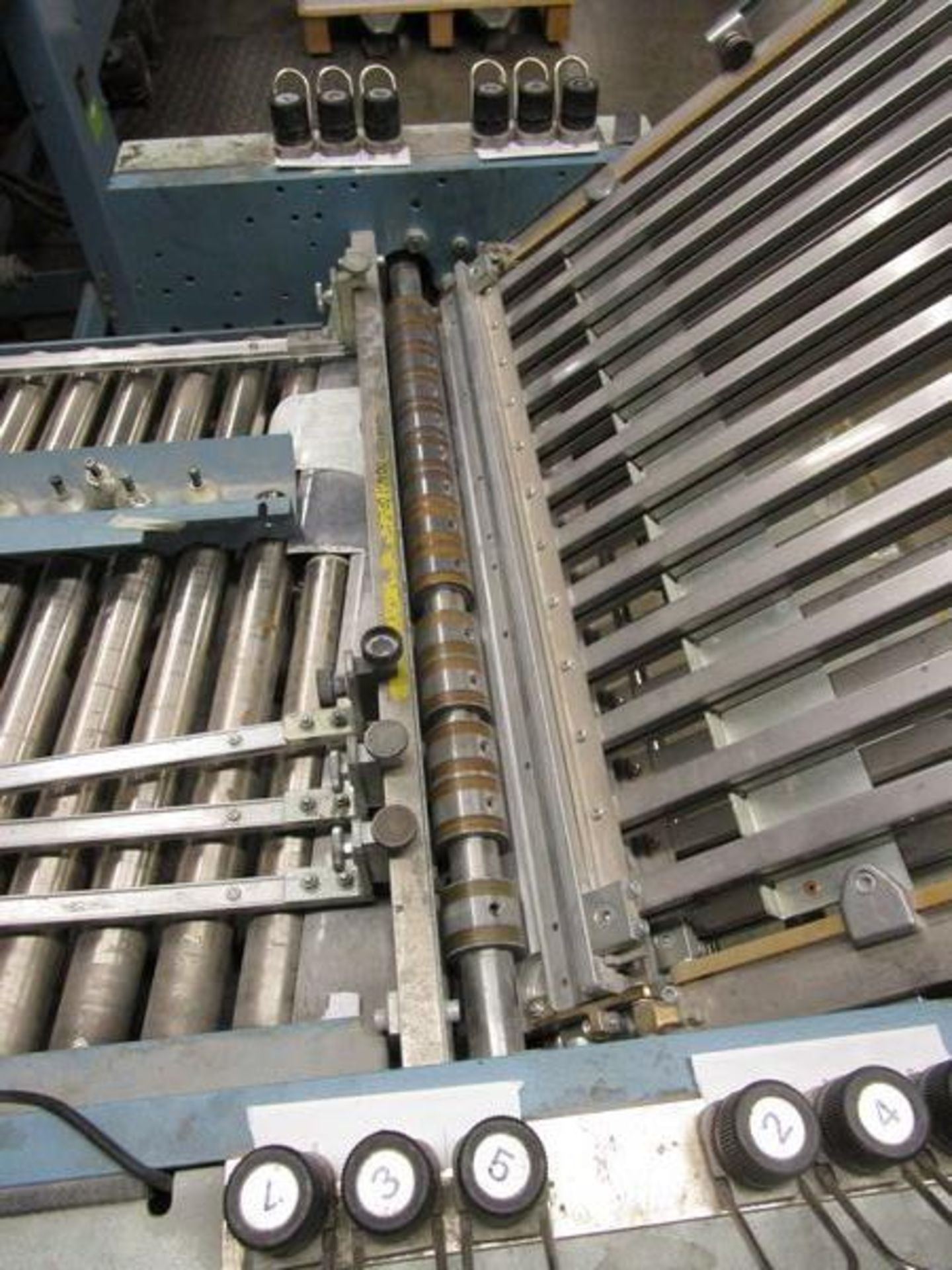 MBO B123-1-23/4 Continuous Fed 23" Folder, s/n T10/63, w/Segmented Rollers, HHS Glue Control for - Image 4 of 5