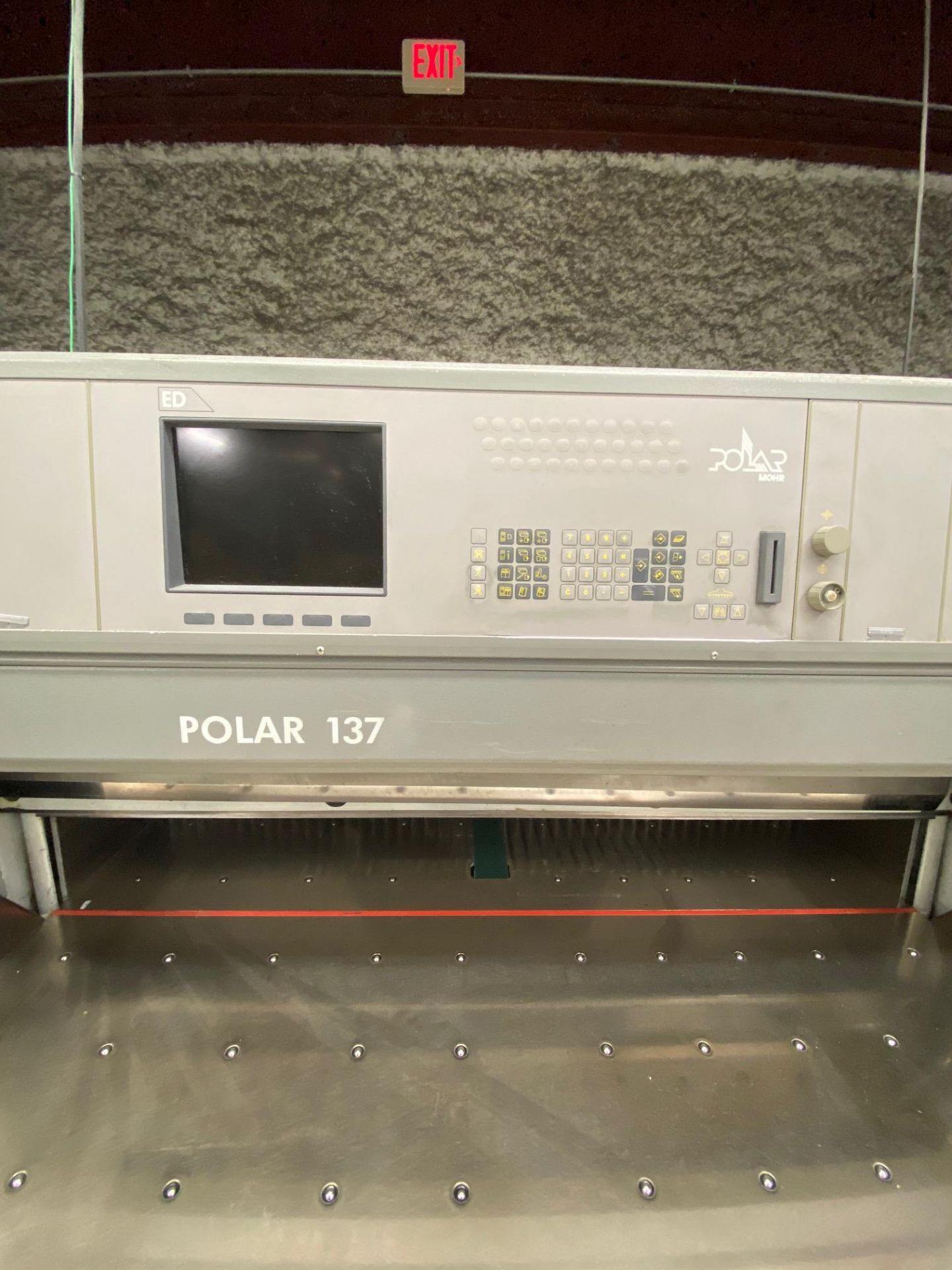 2001 Polar 137ED 54" Paper Cutting System, s/n 7141218, w/2004 TR130ER-5 Loader, s/n 749101, PI - Image 9 of 9