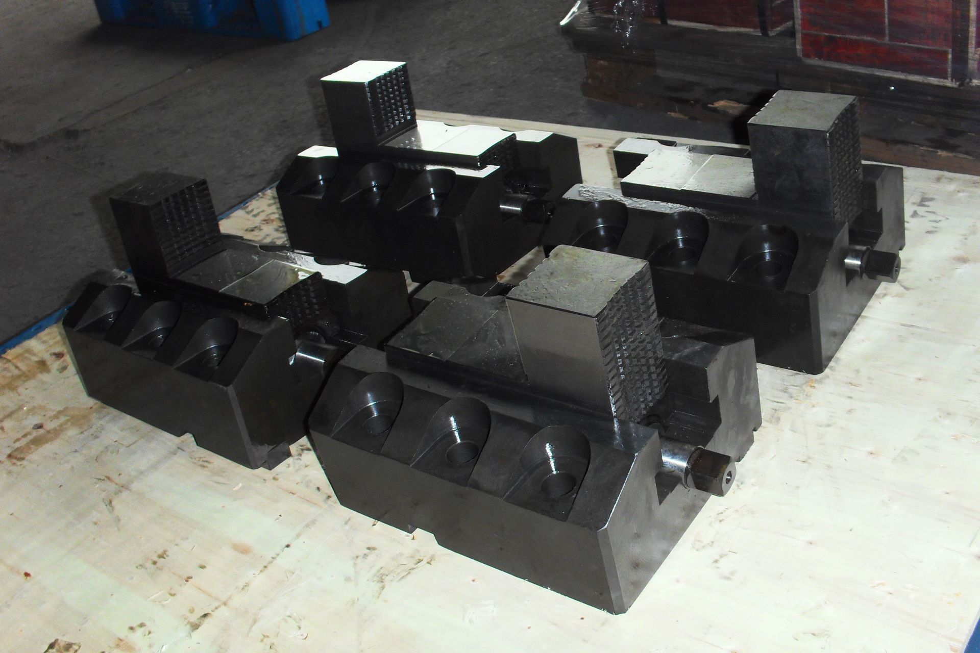 Set of (4) 12" x 7" Boring Mill Jaws (Not Used in Box) - Image 4 of 6