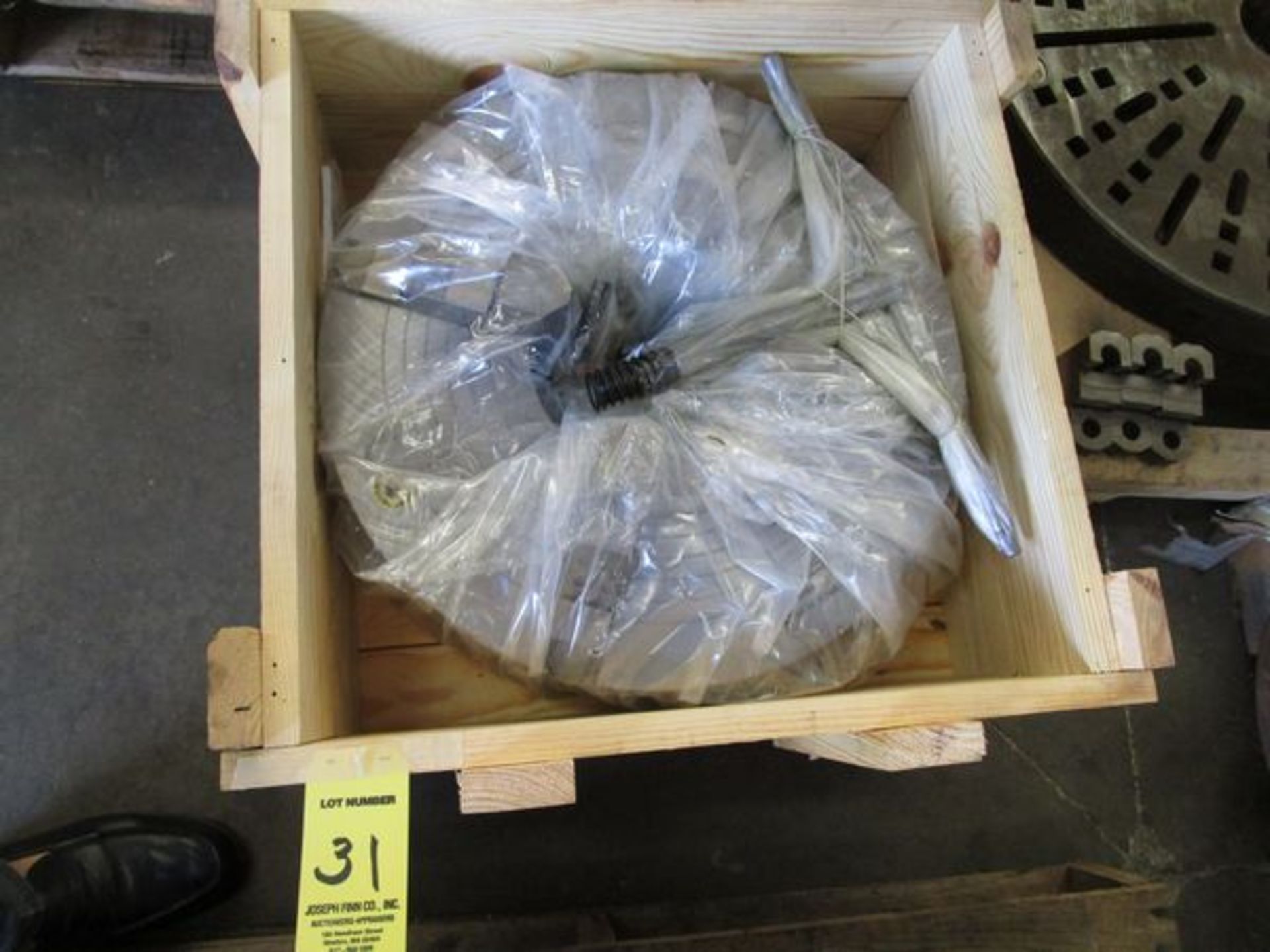 Bison 20" 4-Jaw Combination Chuck Mod. 4805-20 (Not Used in Crate); List Price $11,120.00 - Image 3 of 6