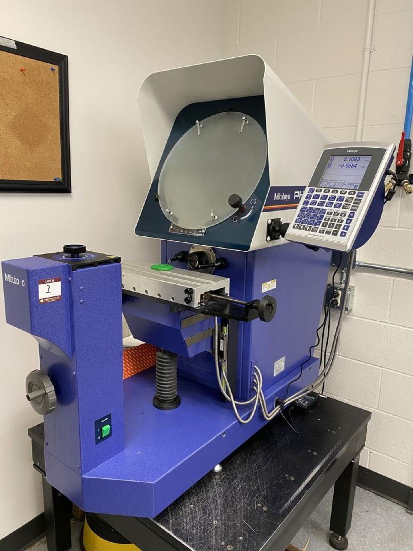 MITUTOYO PH-A14 Optical Comparator s/n 127401803, w/QM-Data 200 Controller & Steel Table Stand