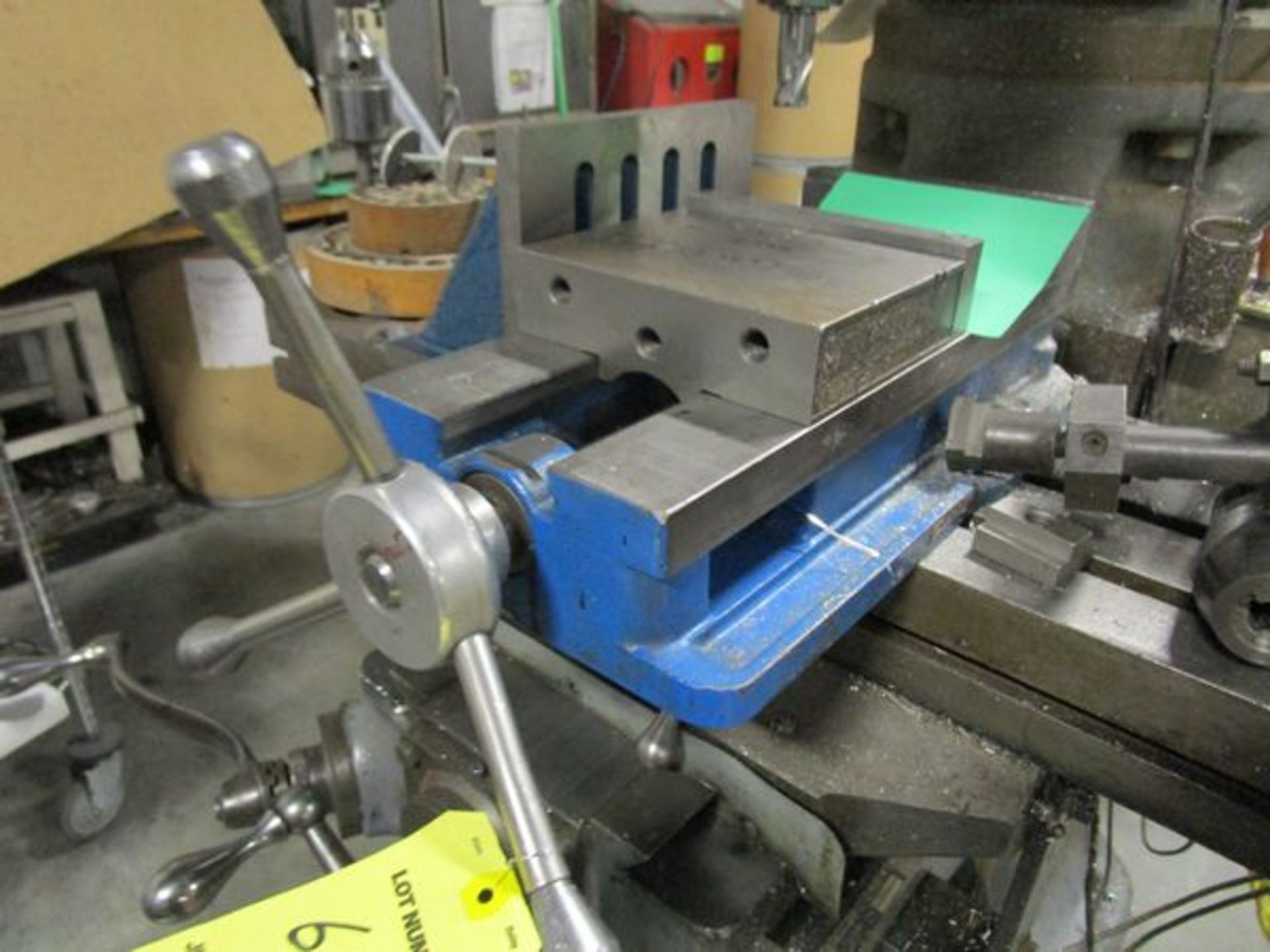 Kurt 6" Vise