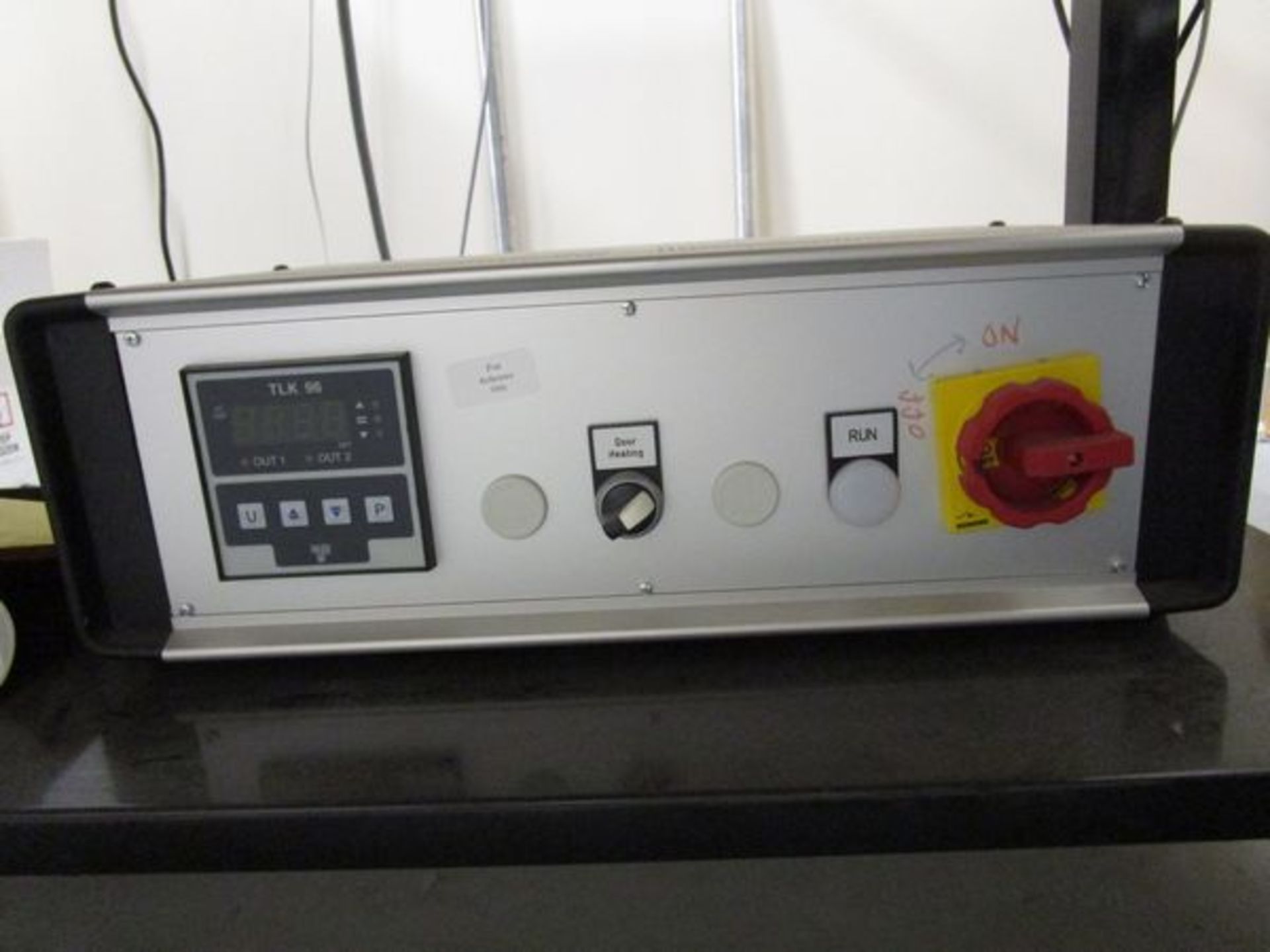 Admet Expert 2610-5KN Tensile Tester s/n 2610-1002021, Power Supply, PC & Table - Image 7 of 9