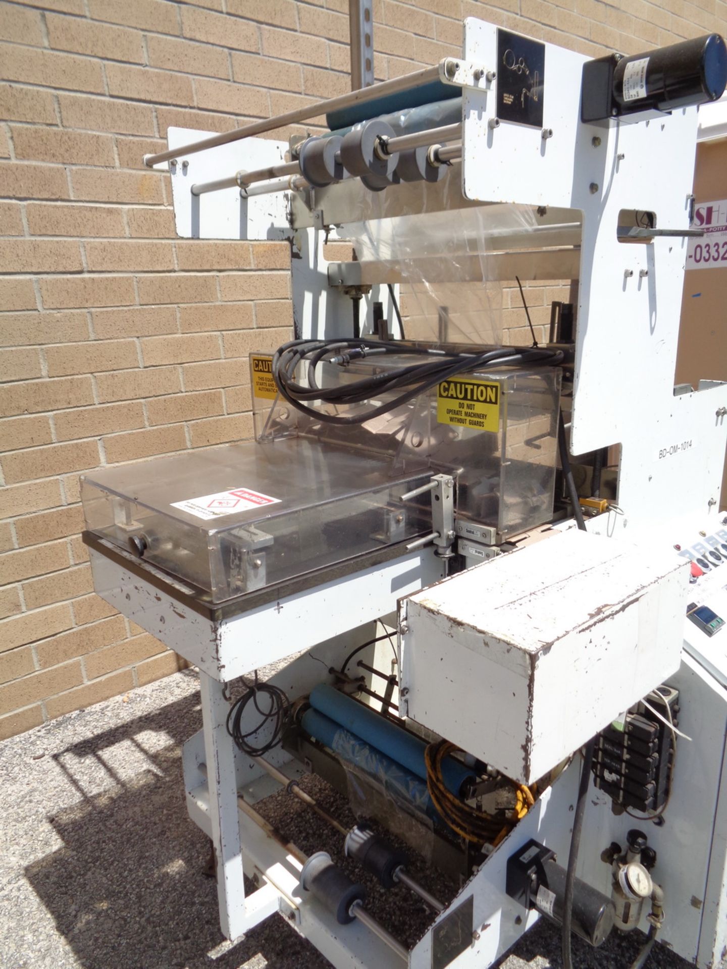 Omega Single Lane Shrink Bundler, Model SL-18 - Image 7 of 12