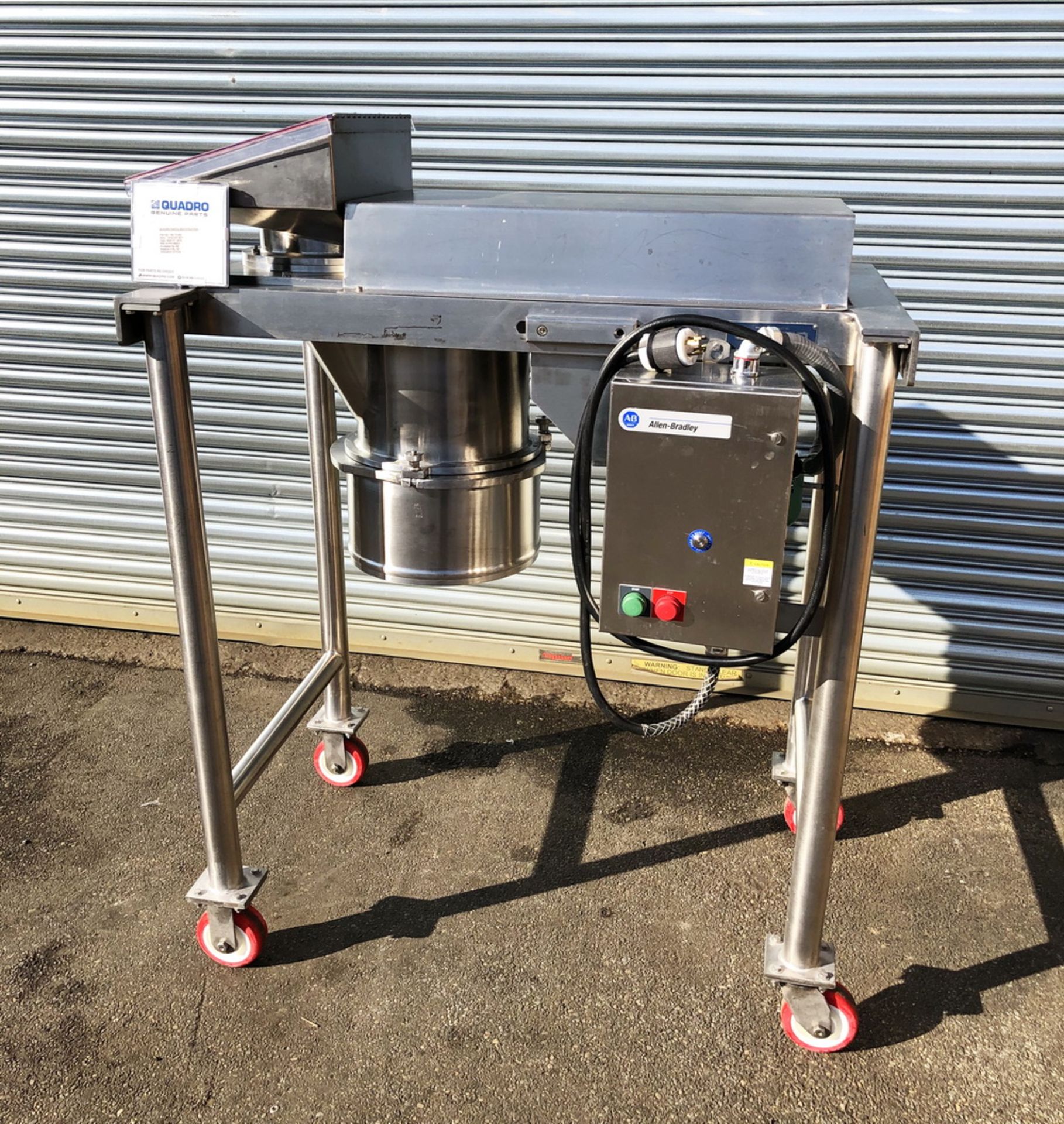Quadro Stainless Steel Comil, Model 196