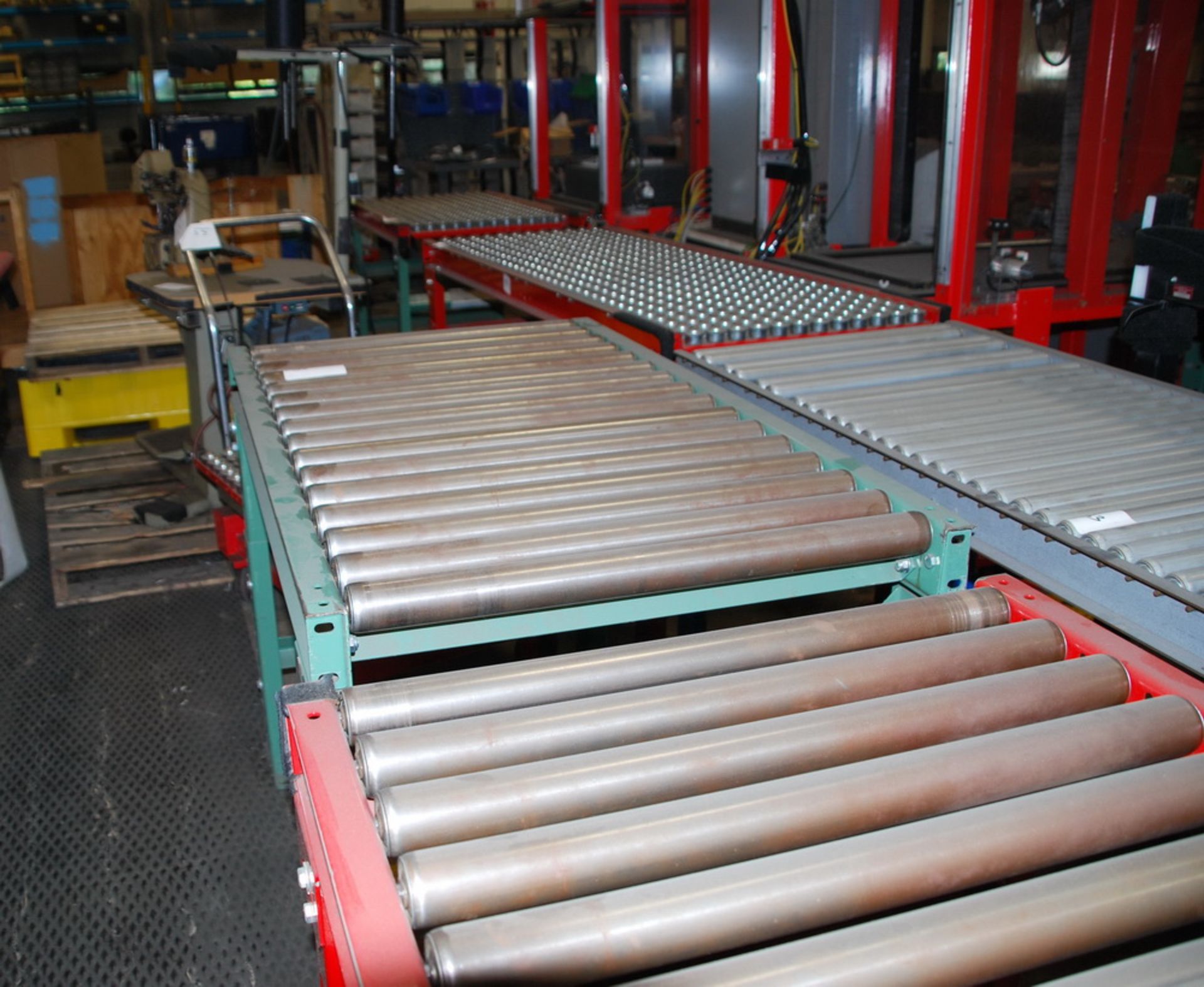Lot of (3) sections roller conveyor - Image 5 of 5