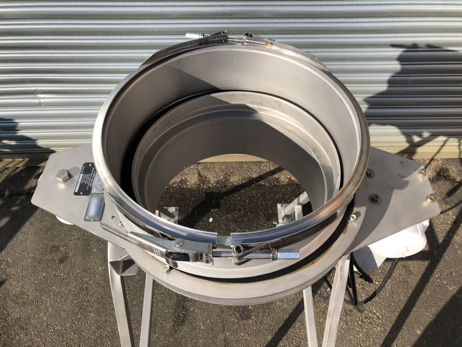 Midwestern Industries Stainless steel 16” Porta Sifter, S/N 0207-5772. Portable base, single deck - Image 3 of 9