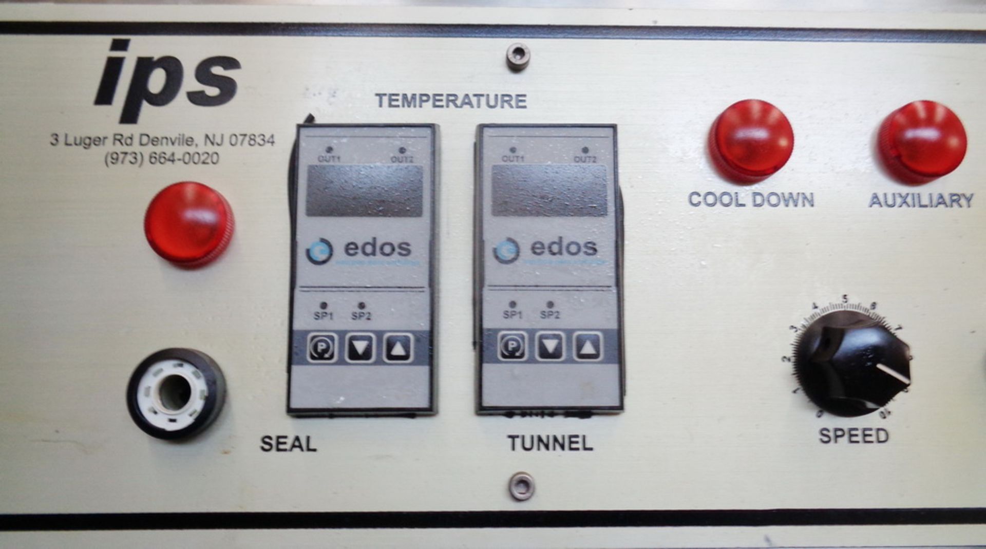 IPS Automatic Shrink Bundler and Heat Tunnel, Model Shrinkbundler 1M 15S, S/N 06P2056/K5305 - Image 3 of 10