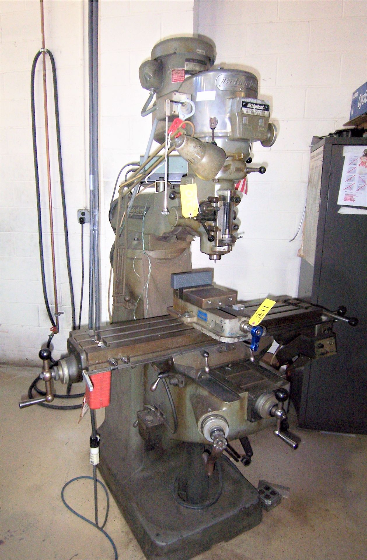 BRIDGEPORT SERIES I 2HP VERTICAL MILLING MACHINE, WITH 9" X 42" POWER FEED TABLE, SPINDLE SPEEDS