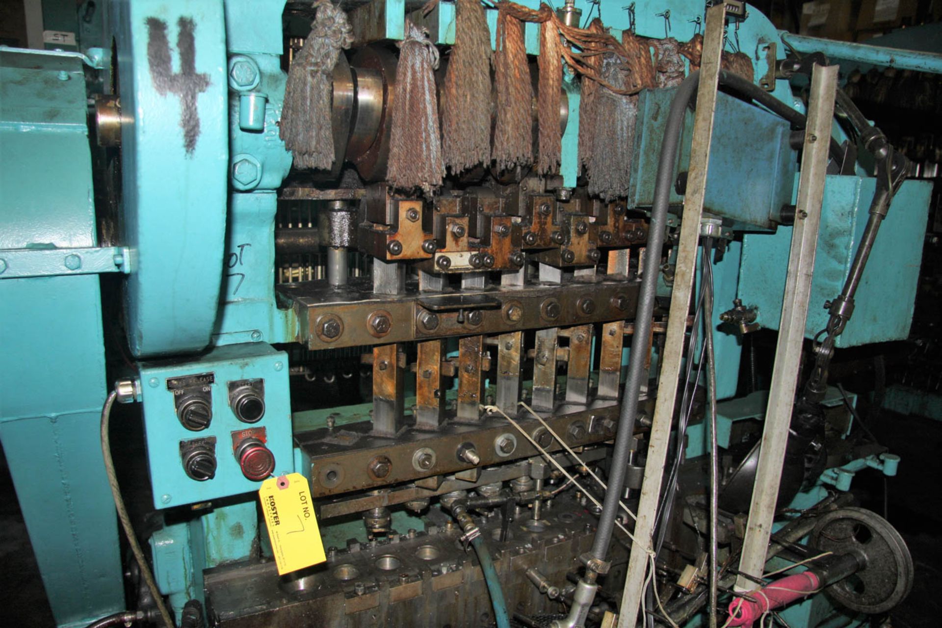 WATERBURY-FARREL MDL. 1010 EYELET MACHINE, ROLLER CAM, MECHANICAL CLUTCH, VARI-DRIVE, S/N: ST- - Image 2 of 6