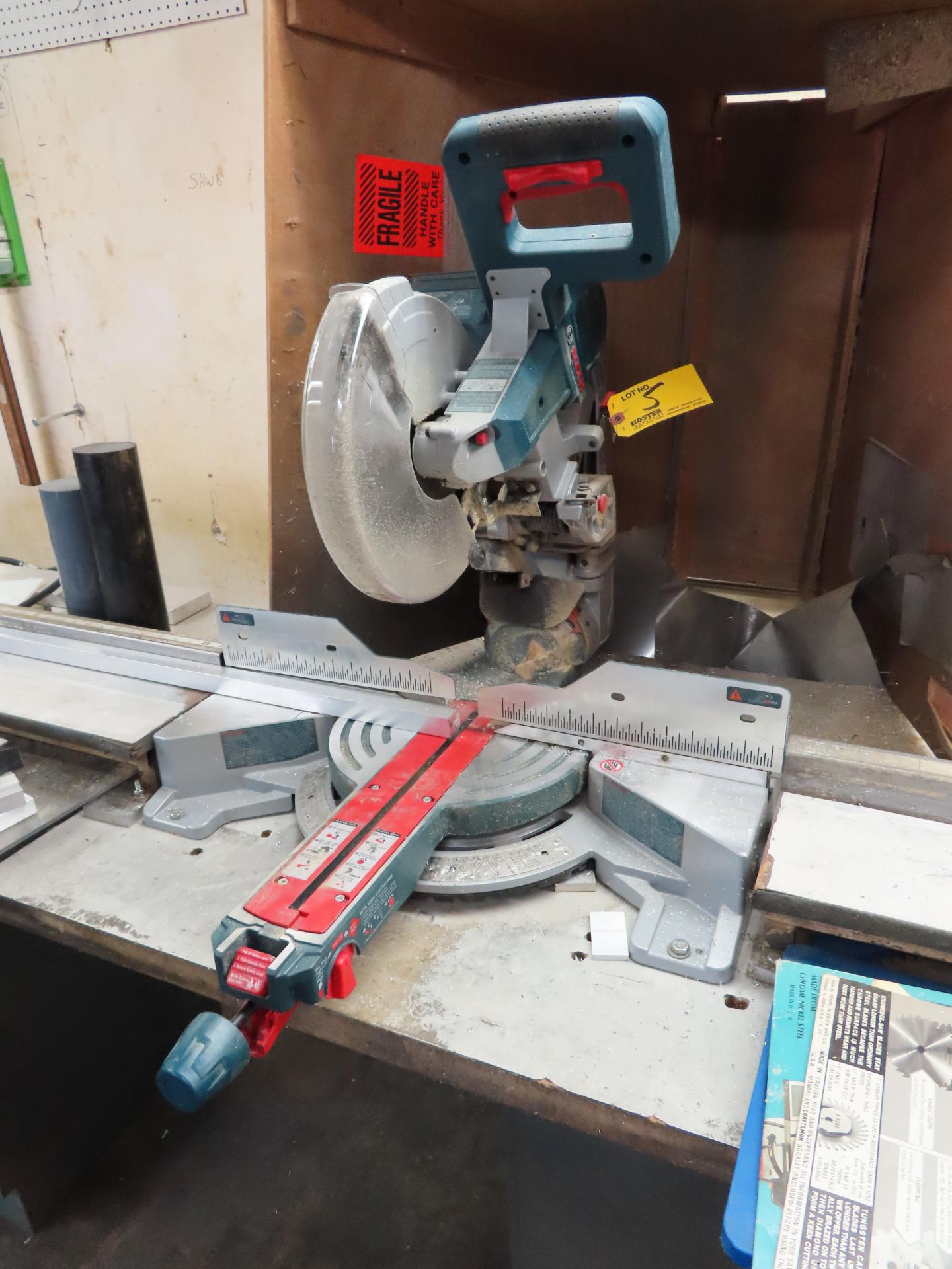 BOSCH MDL. CM10GD DUAL BEVEL COMPOUND MITRE SAW