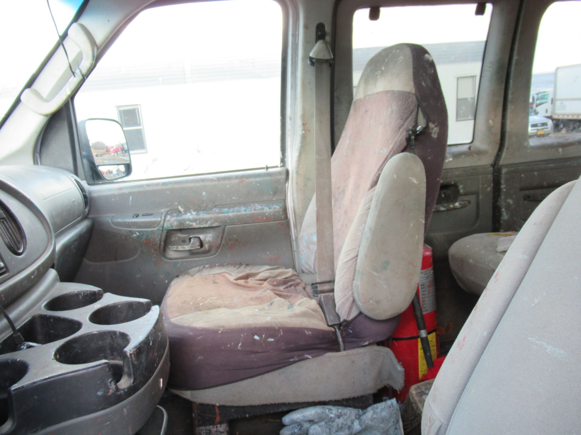 2006 FORD E-350 XLT SUPER DUTY VAN, [2] REAR BENCH SEATS, APPROXIMATELY 154,093 MILES, VIN: - Image 10 of 13