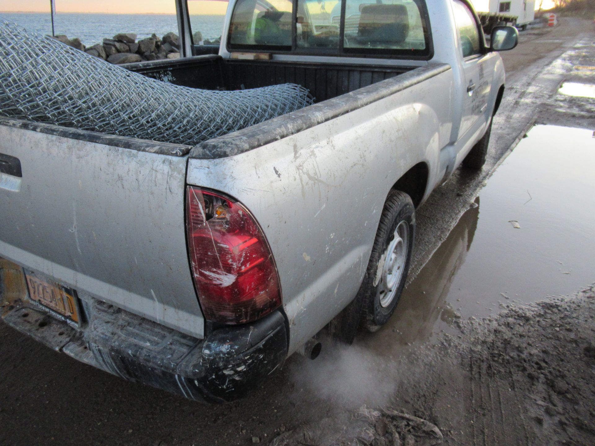 2008 TOYOTA TACOMA PICKUP TRUCK, AUTOMATIC, WITH APPROXIMATELY 105,732 MILES, VIN: 5TENX22N382504186 - Image 9 of 12
