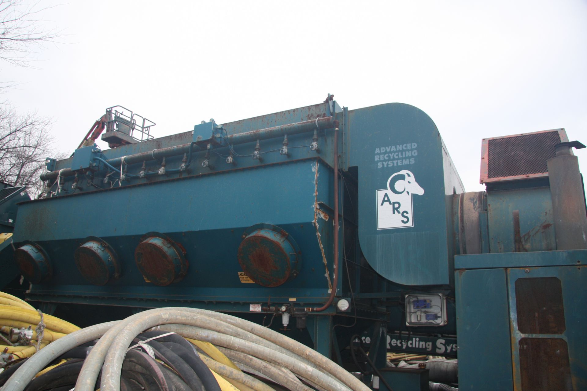 2001 ADVANCED RECYCLING SYSTEMS MDL. DC-40 DUST COLLECTION SYSTEM, ON TRAILER DECK, S/N: