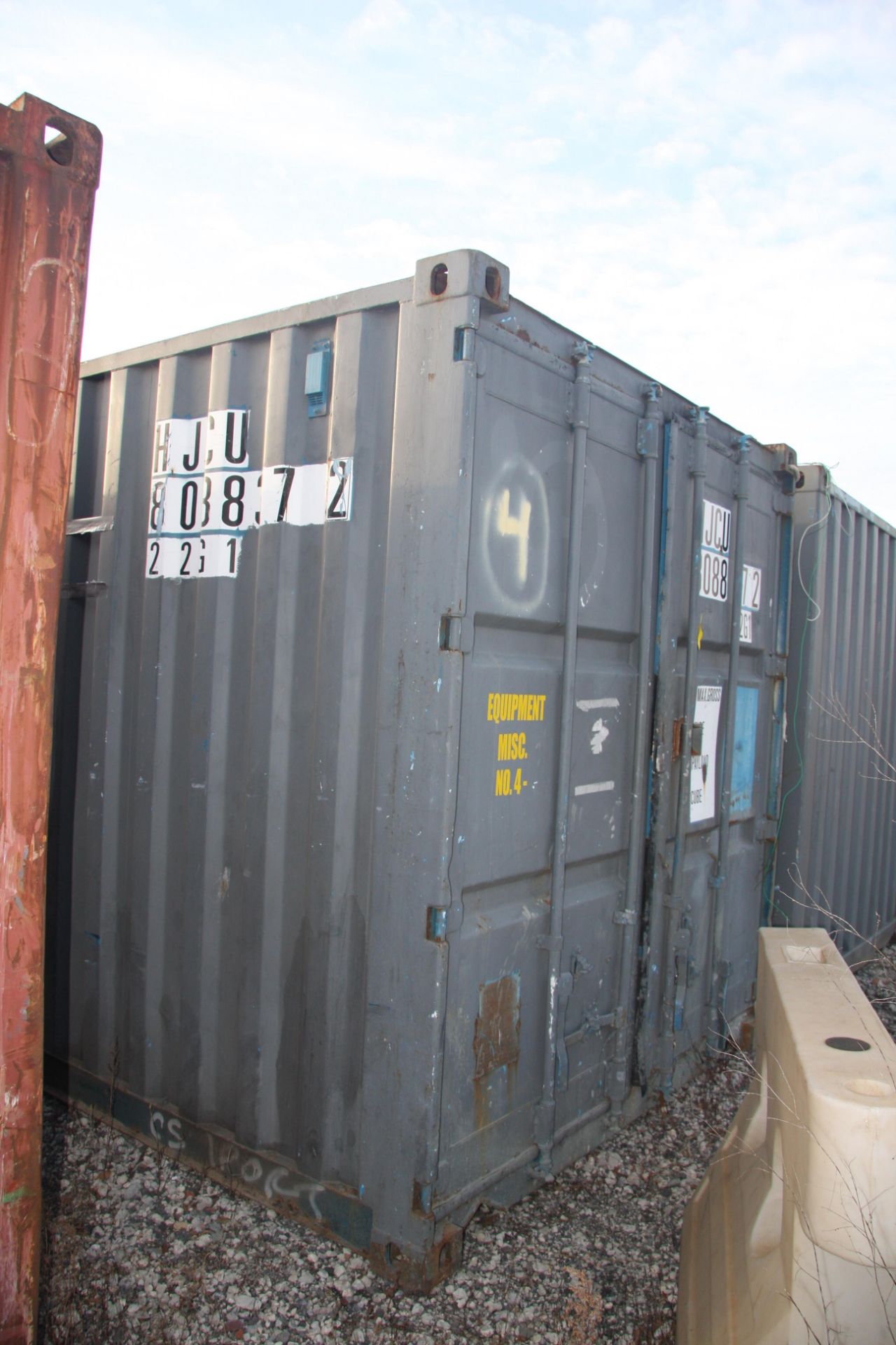 20' SHIPPING CONTAINER (#4) [LOCATED @ 6 CANAL ROAD, PELHAM, NY (BRONX)]