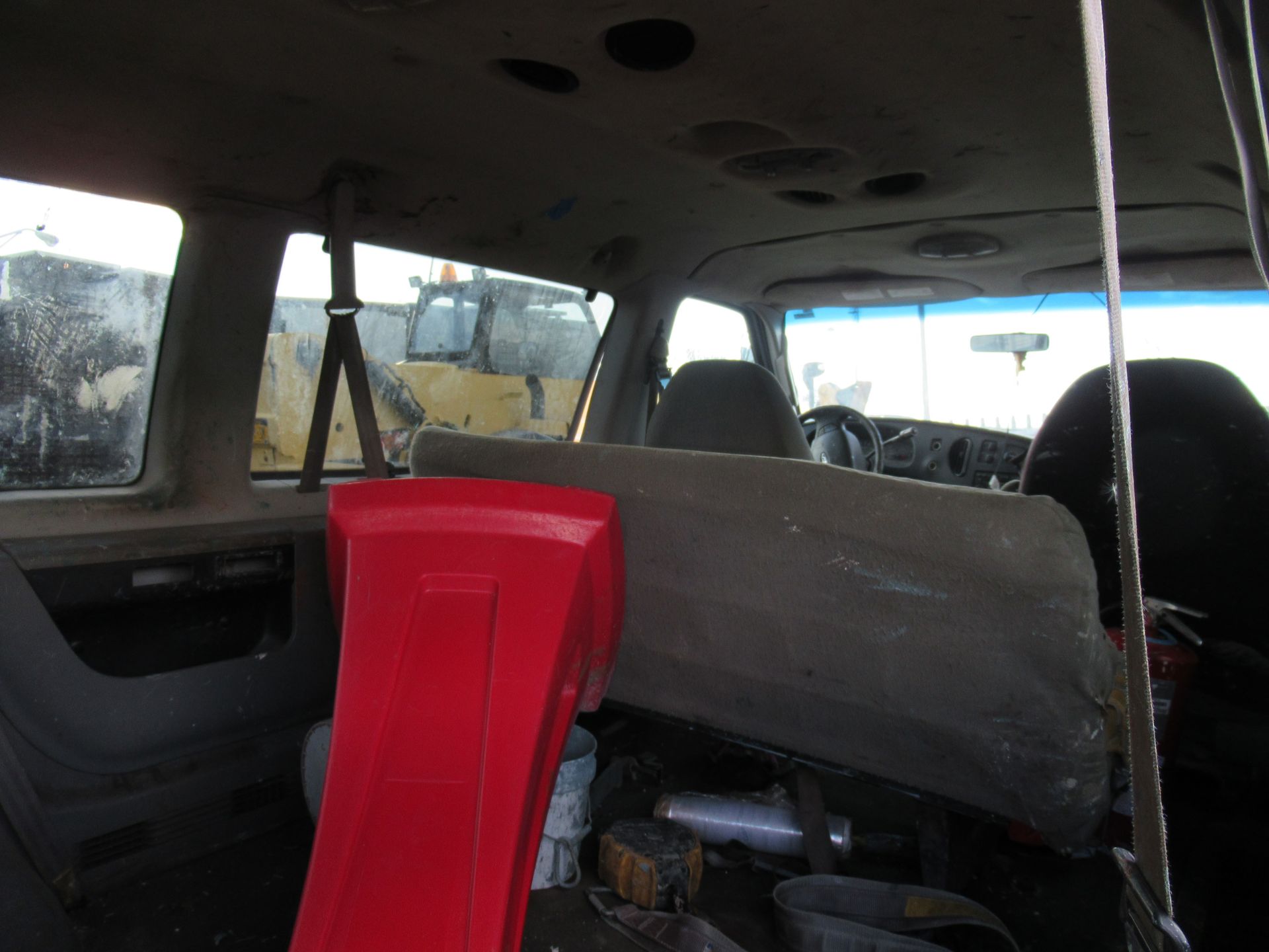 2006 FORD E-350 XLT SUPER DUTY VAN, [2] REAR BENCH SEATS, APPROXIMATELY 154,093 MILES, VIN: - Image 7 of 13