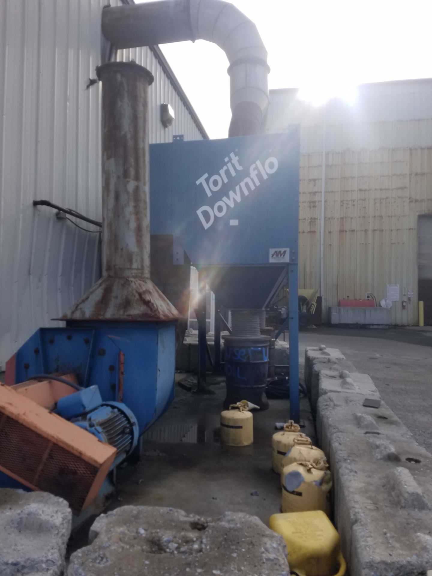 TORIT DONALDSON "DOWNFLO" MDL. 2DF24 DUST COLLECTOR, 50HP (OUTSIDE UNIT) (MILLVILLE, NJ) - Image 7 of 9