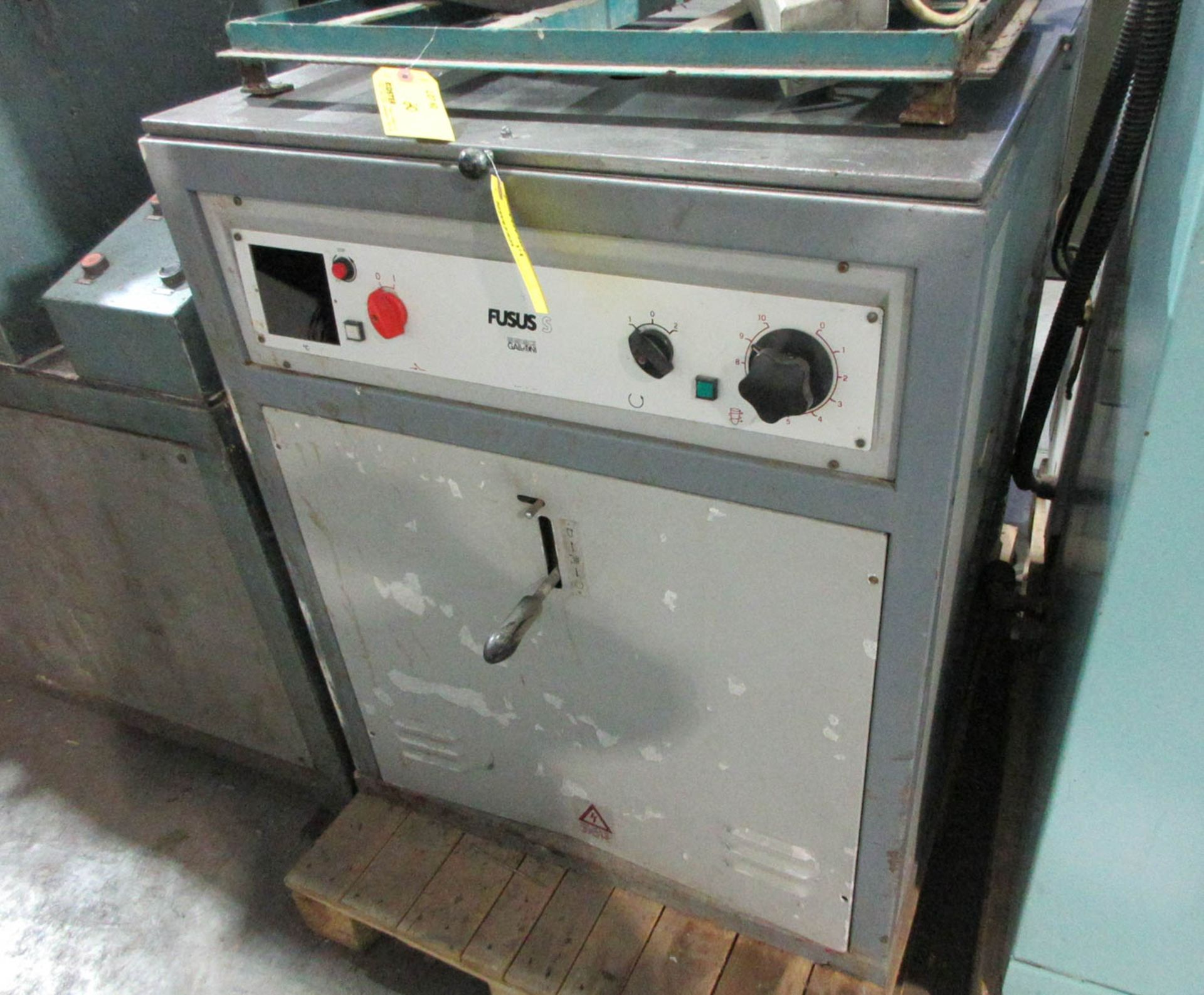 GALONI FUSOS MDL. S VACUUM CASTING MACHINE; 50 HZ; 380V; 3 PH; 5 KVA, S/N: 177-93 (1993) [A#214][ - Image 2 of 3