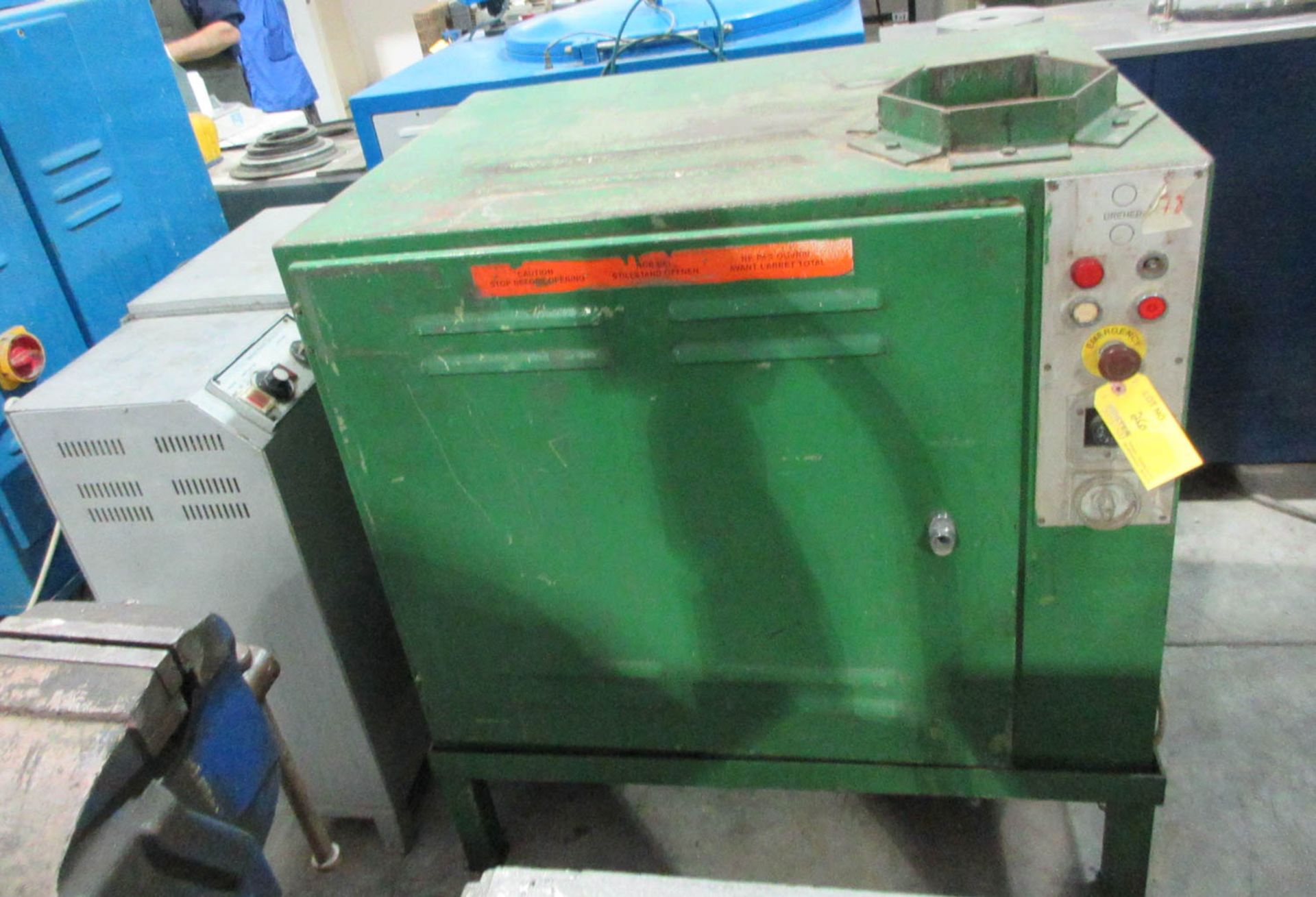 DREHER TUMBLING MACHINE; 4 TUBES; EACH TUBE 20cmX20cm [A#78][LOCATED IN Kiryat Malachi]