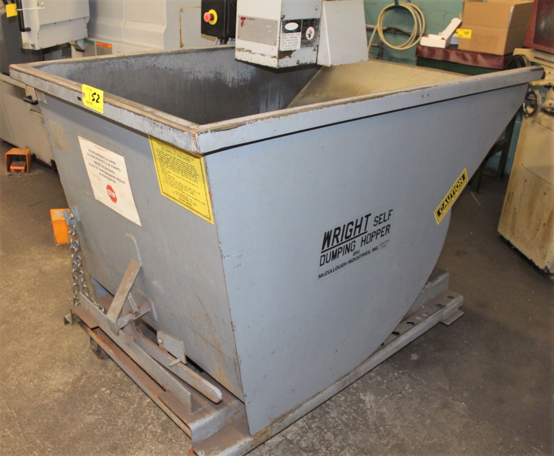 WRIGHT MDL. D055 SELF DUMPING HOPPER, S/N: 51080L, CASTER MOUNTED