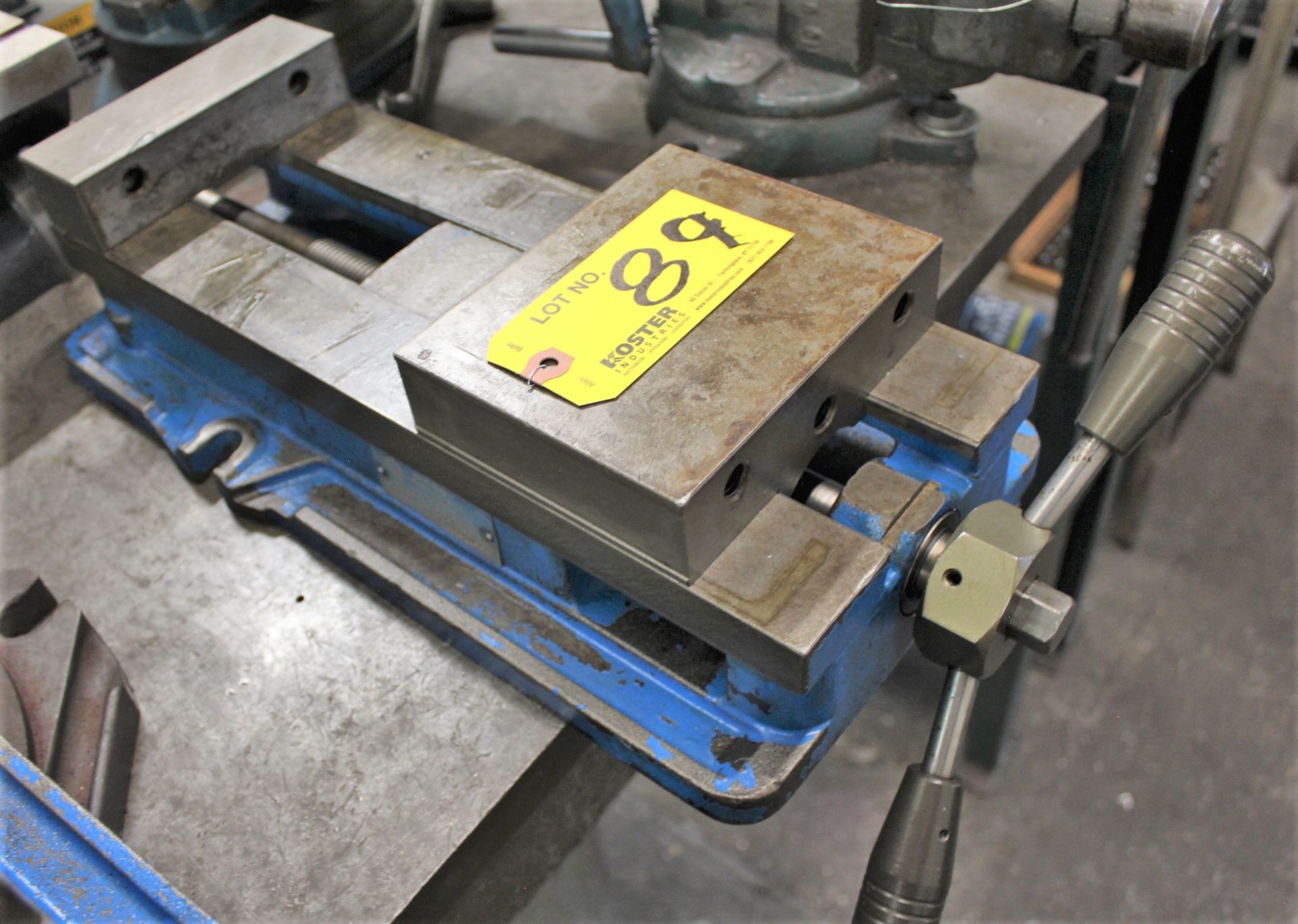 KURT 6" MACHINE VISE