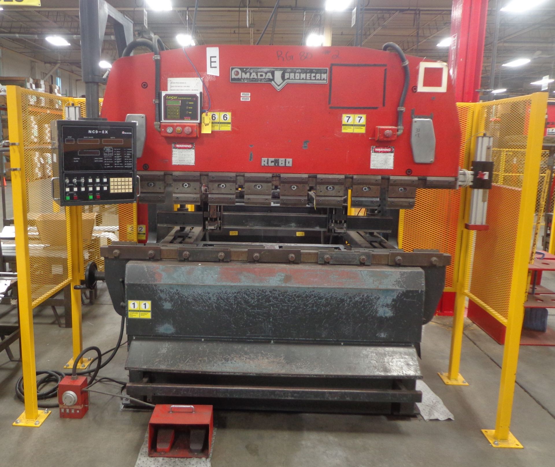 AMADA MODEL RG80S 78" PRESS BRAKE, AMADA NC9-EX CONTROL, 80-TON CAPACITY, LASER PRESS BRAKE GUARD, - Image 2 of 8