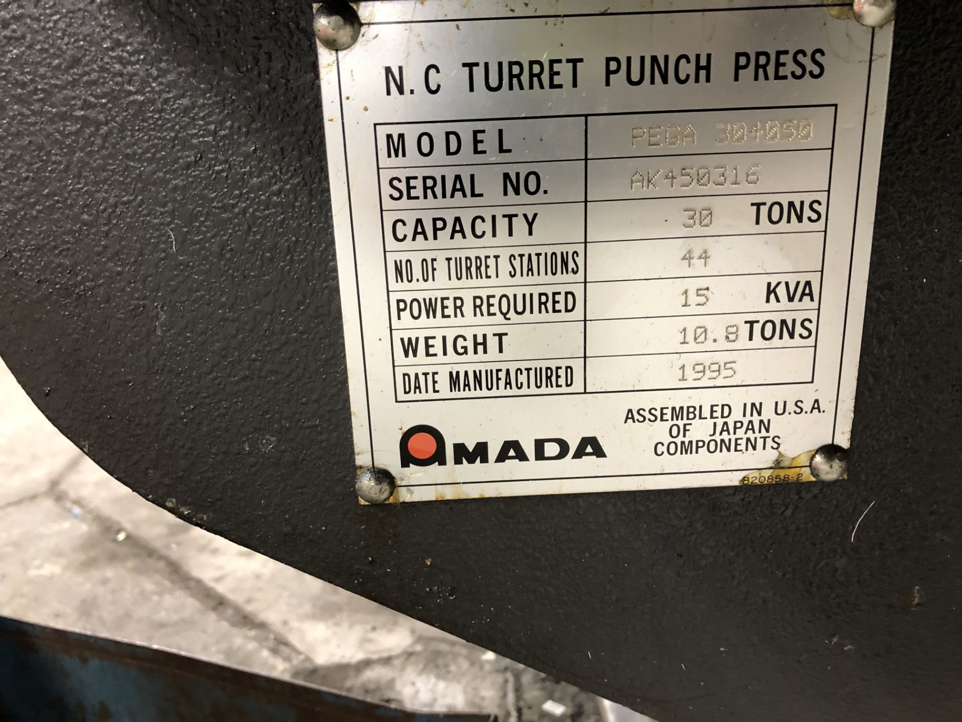 AMADA MODEL PEGA 304050 NC TURRET PUNCH, AMADAN-04P-C NC CONTROL, 30-TON CAPACITY, 44 TURRET - Image 7 of 11