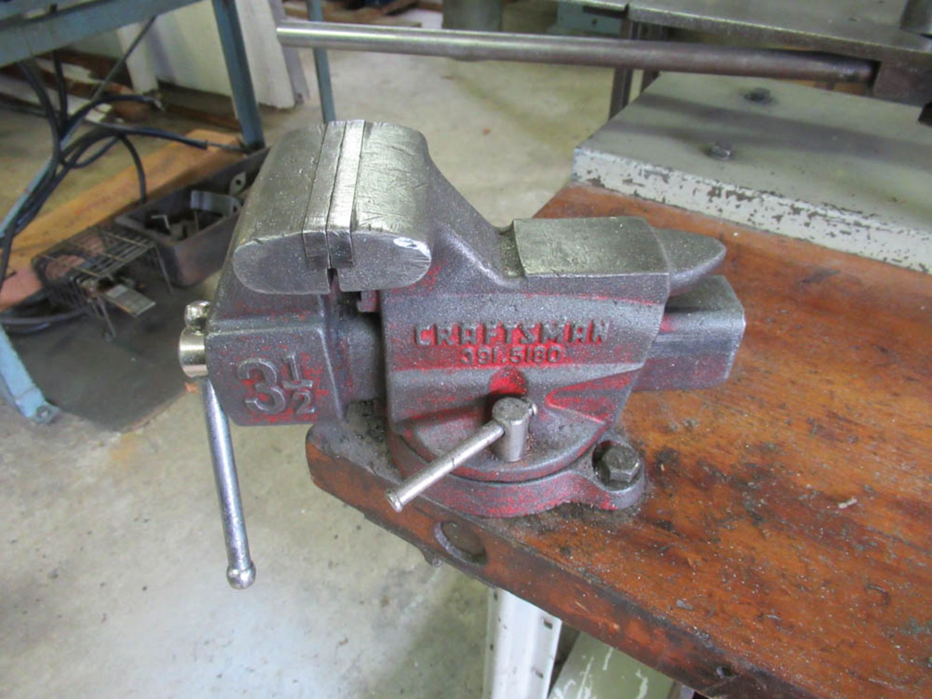 WORK TABLE STATION WITH PENN MANUAL #4 WIRE & TUBE BENDER, 3-1/2" CRAFTSMAN VISE, (2) MANUAL WIRE - Image 2 of 5