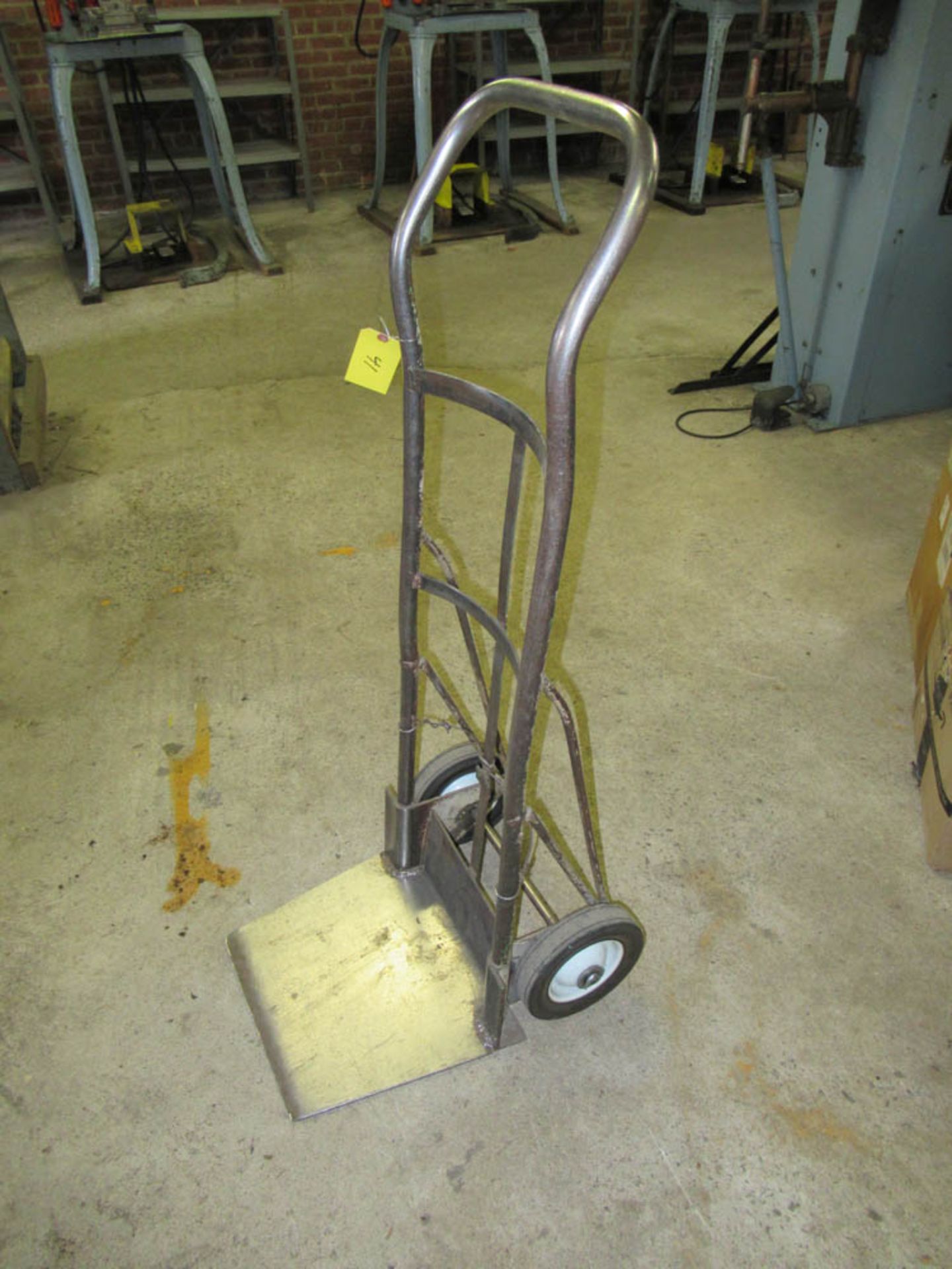 HAND CART - Image 2 of 2