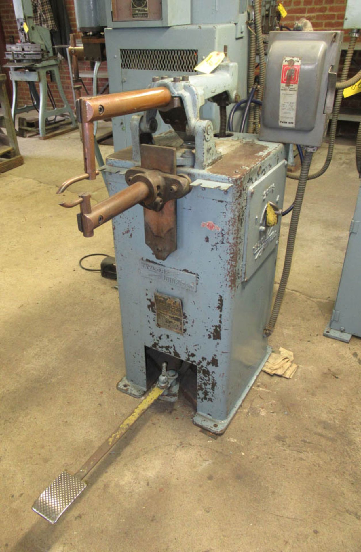 15 KVA TAYLOR WINFIELD MDL. W-12-1.5 S.H ROCKER ARM TYPE SPOT WELDER, 14" THROAT, S/N: 41249A