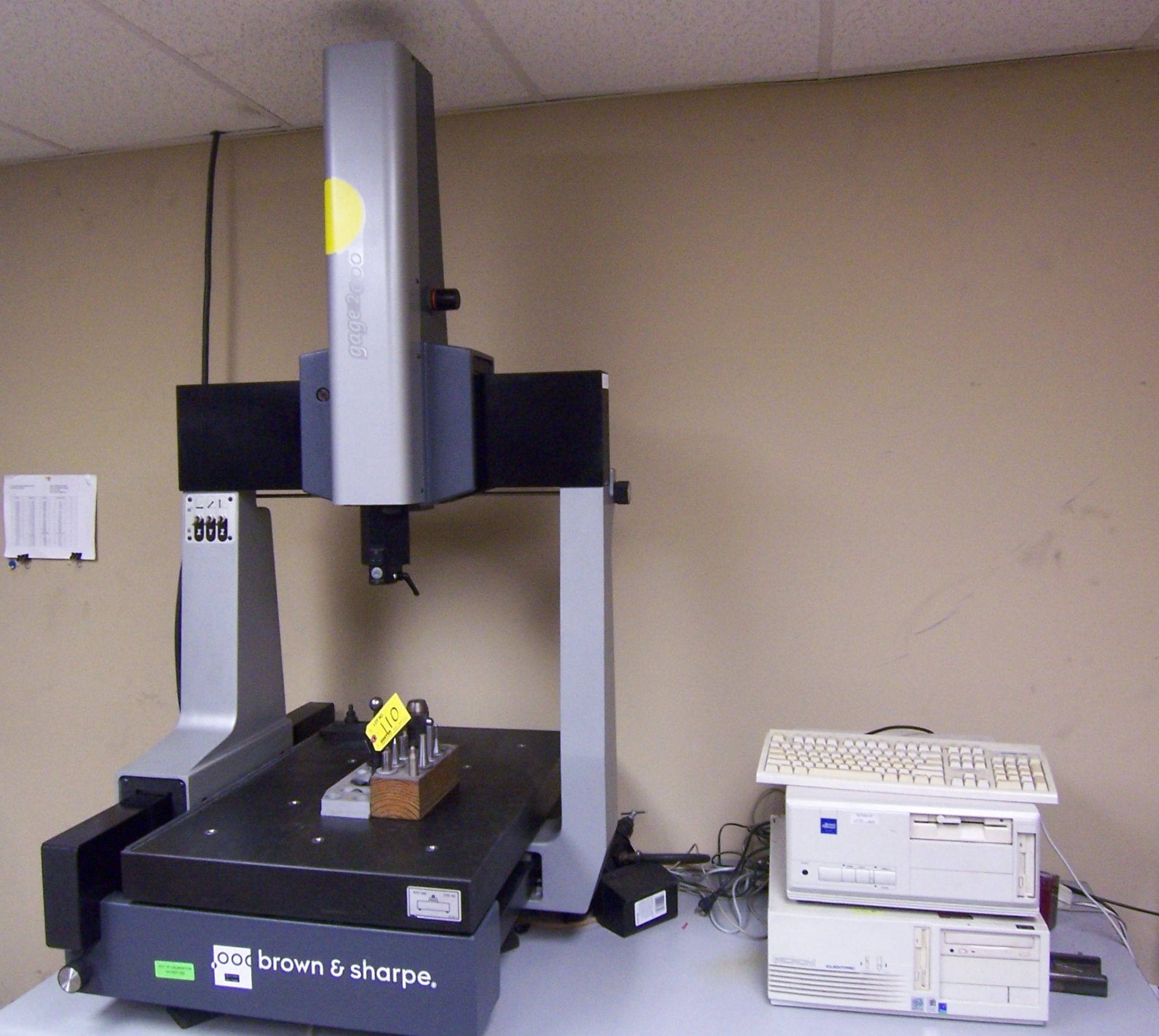 BROWN & SHARPE "GAGE 2000" COORDINATE MEASURING MACHINE WITH 22" X 29" DRILLED & TAPPED GRANITE - Image 2 of 3