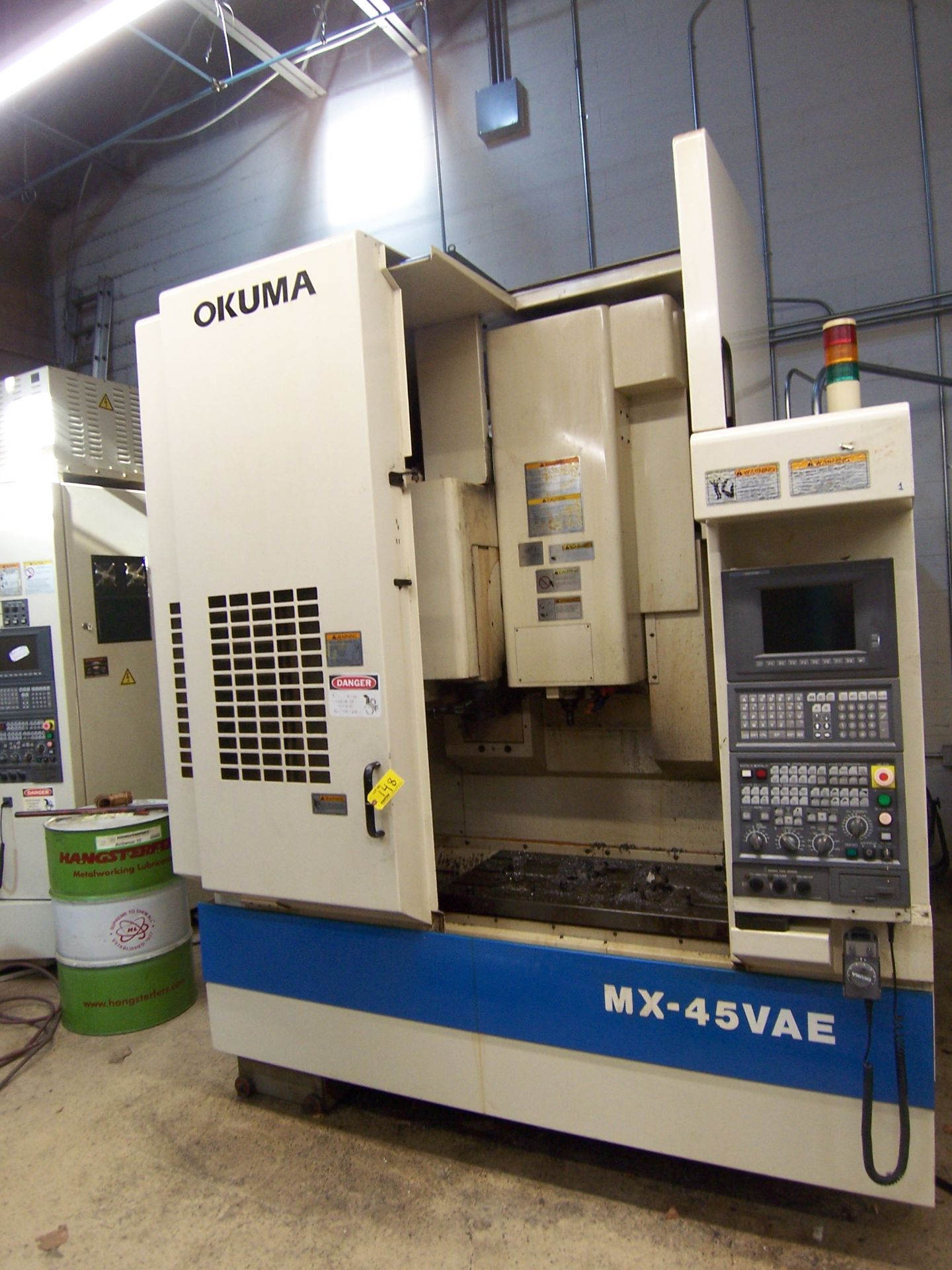 OKUMA MDL. MX-45VAE VERTICAL MACHINING CENTER WITH 18.11" X 39-1/2" TABLE, TRAVELS: X-30, Y-18.11" - Image 4 of 8