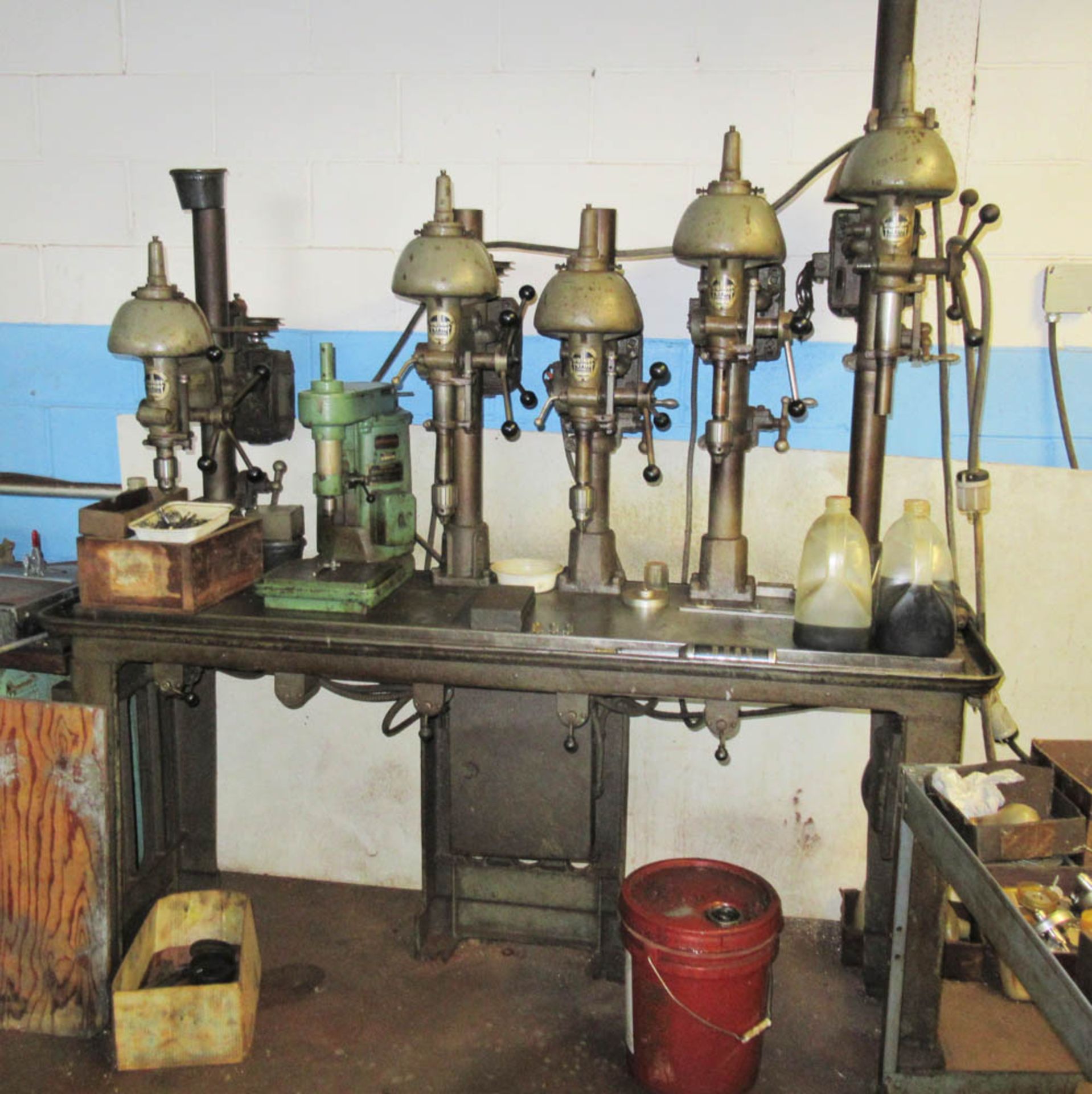 15" WALKER TURNER 5-SPINDLE PRODUCTION GANG DRILL, NOTE: GREEN BENCH DRILL NOT INDLUDED [LOCATED