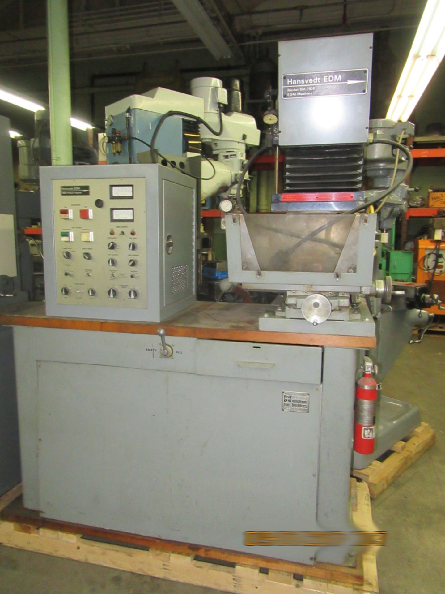 HANSVEDT MDL. SM-150B EDM, 115V / 1PH / 60HZ, 30-AMPS, 6" RAM TRAVEL, 9" X 5" RAM PLATEN, 24" X - Image 3 of 6