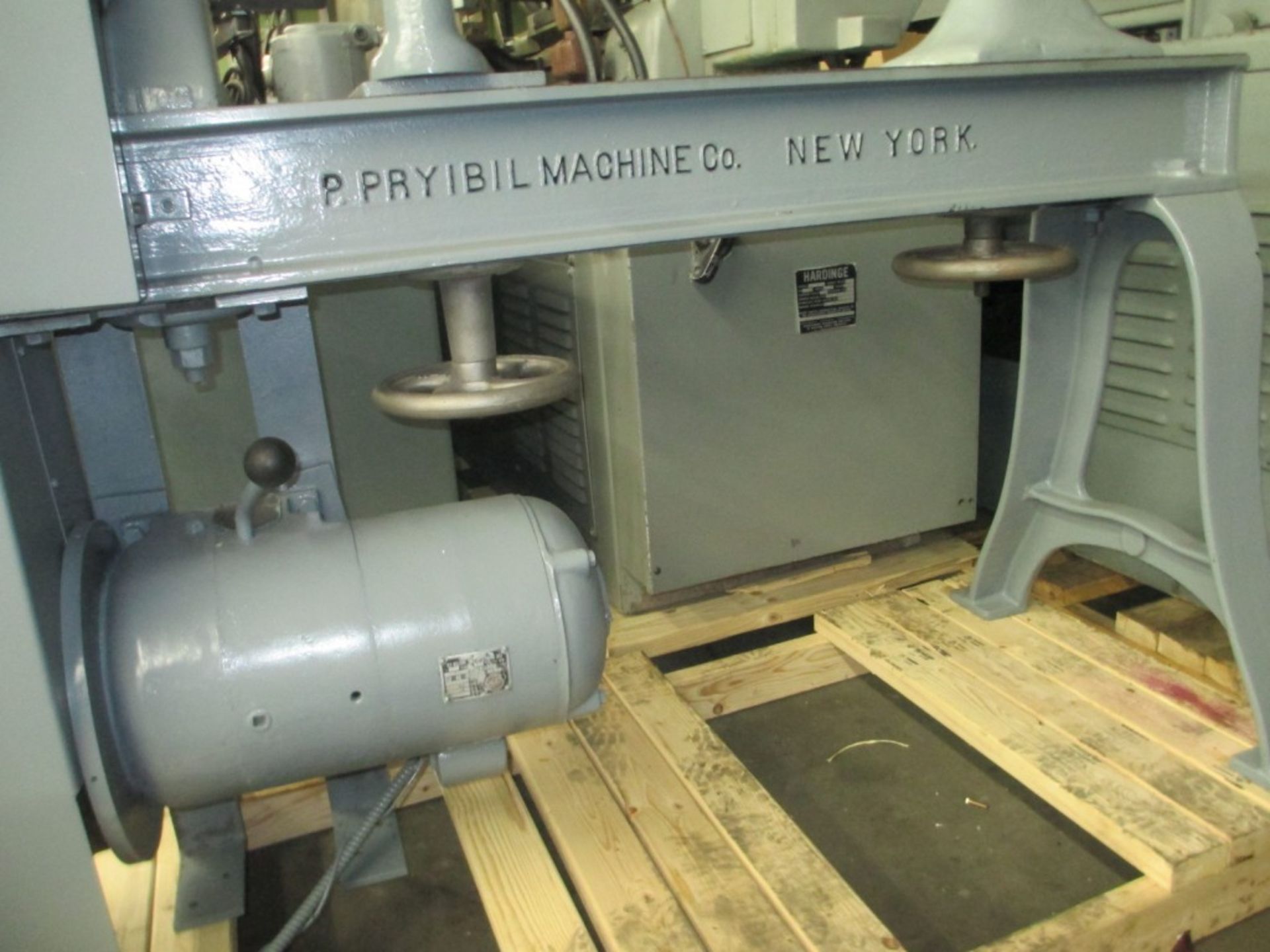 P. PRYIBIL MACHINE CO. MDL. L18-2 SPINNING LATHE, 220-440V / 3PH / 60 CYCLE, 18" SWING, 26" CENTER - Image 2 of 6