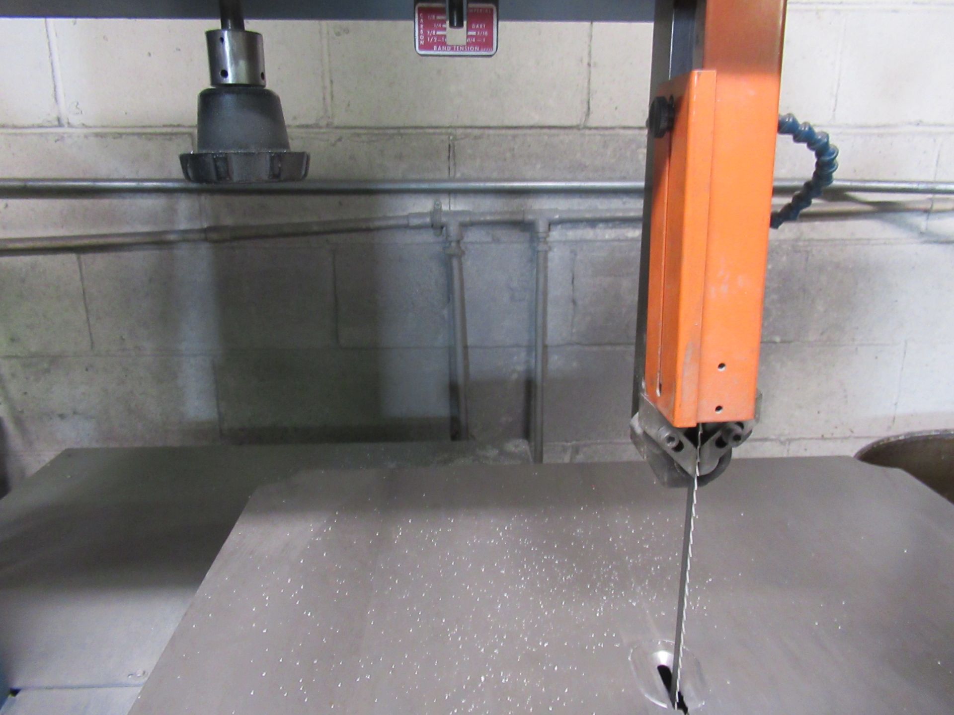 DoALL MDL. 2013V VERTICAL BANDSAW, 55-5200 RPM, 26" X 26" TILTING TABLE, S/N: 571-04182 - Image 3 of 5