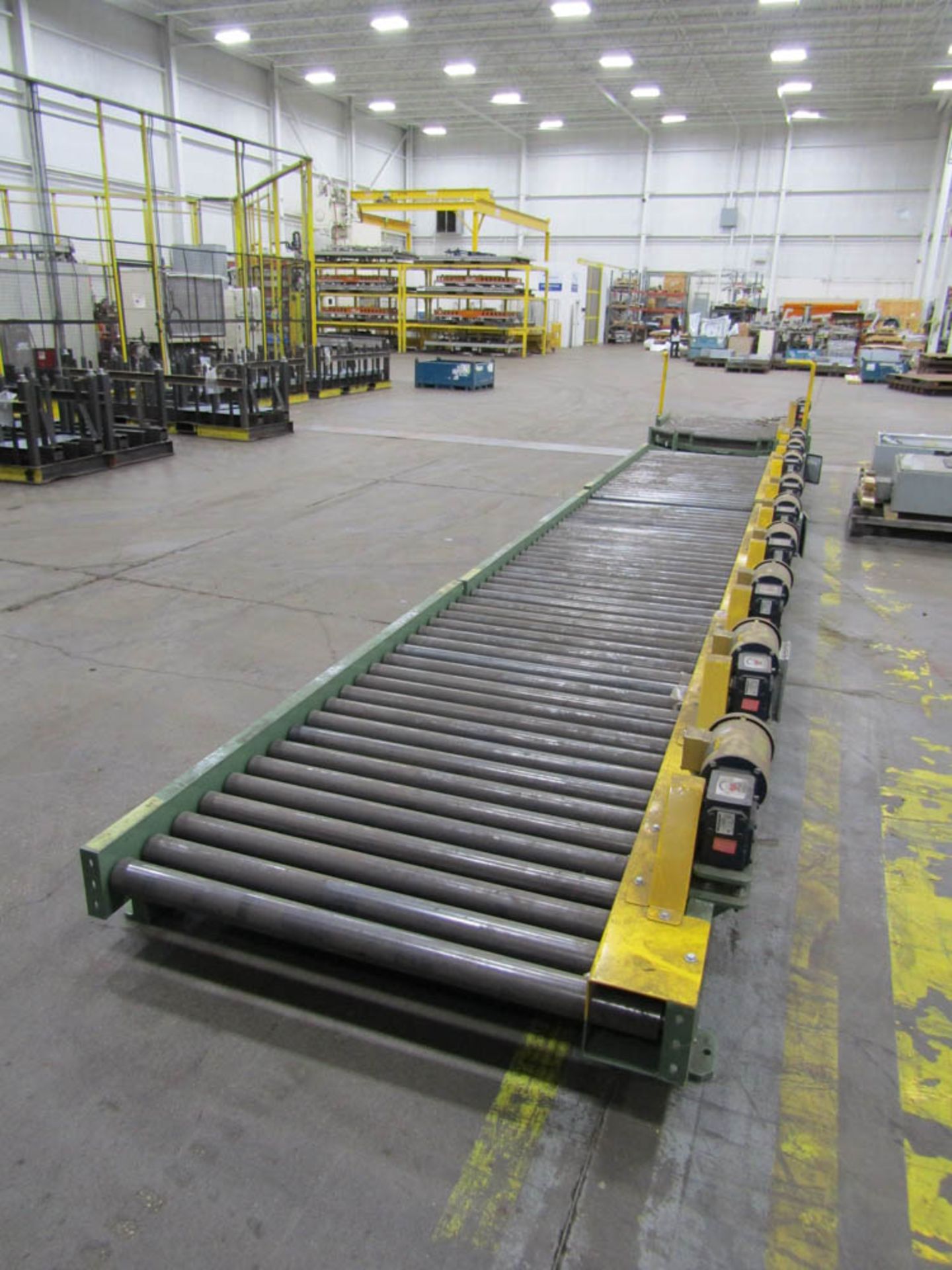 Power Conveyor 49" x 374" & turntable - Image 2 of 4