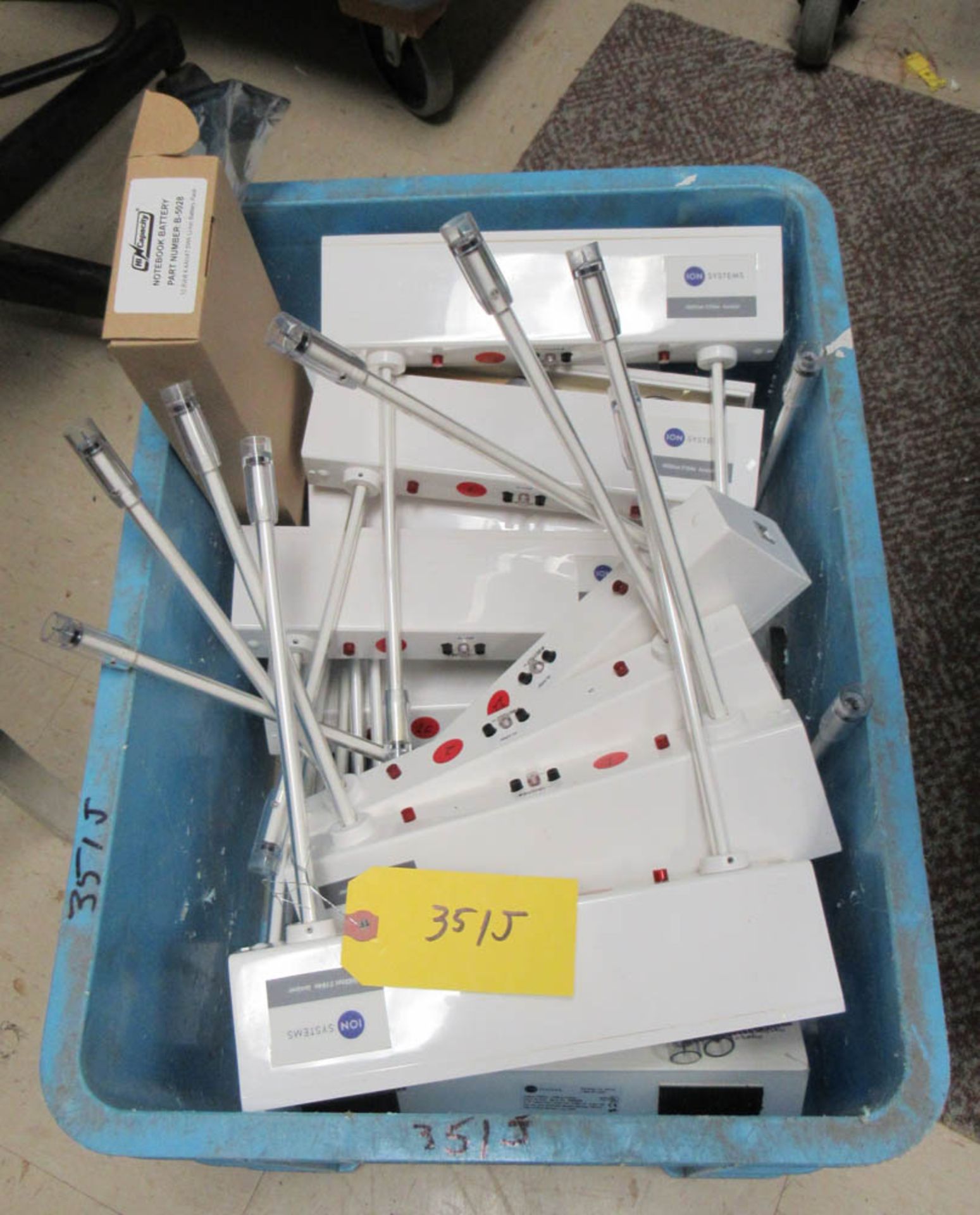 ASSORTED IRON SYSTEMS NILSTAT 5184E IONIZERS