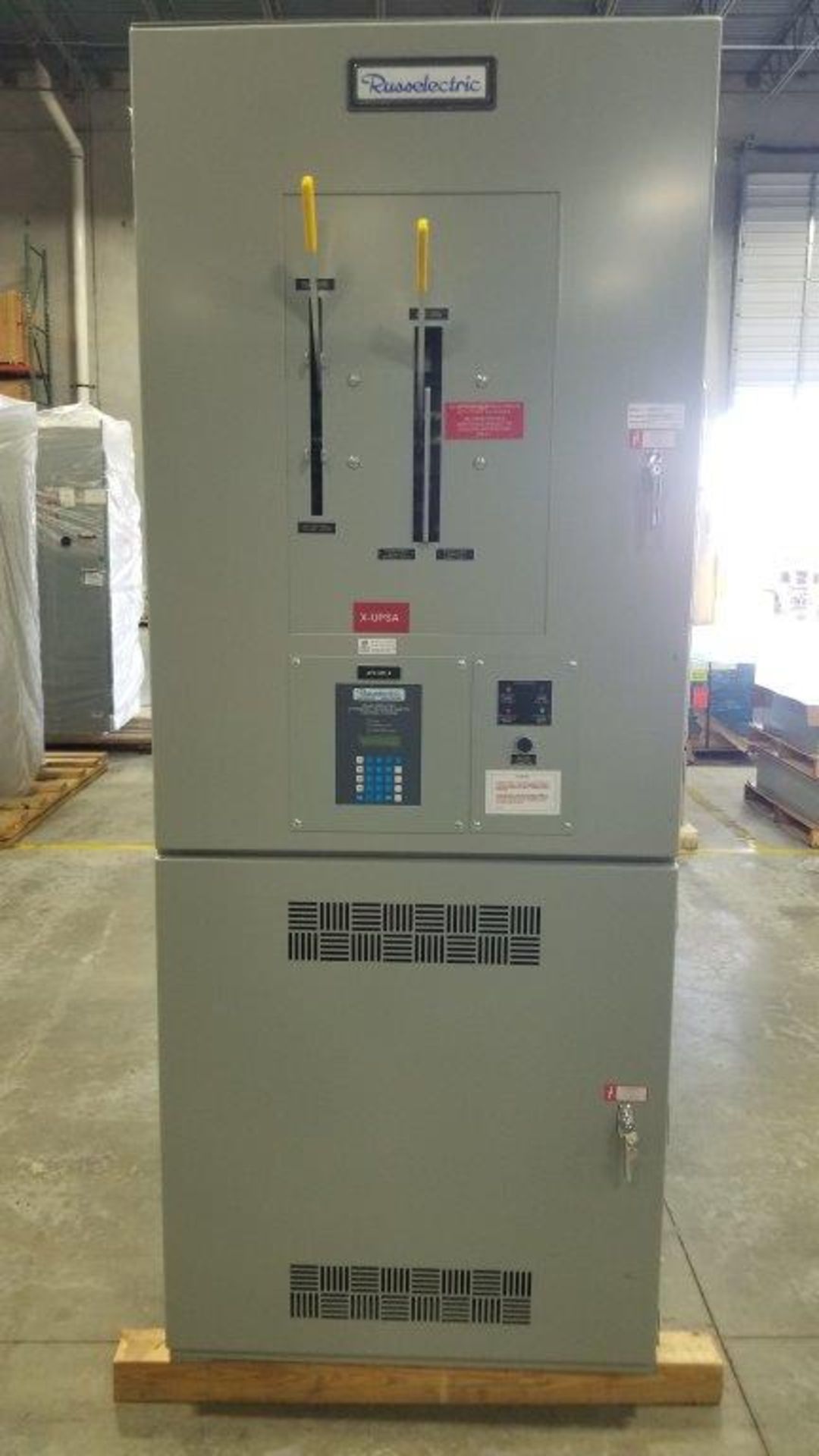 (3) Russelectric ATS Automatic Transfer Switch Control Cabinets, 480V, 3PH, 1200 Amp, Model RTBDNB- - Image 3 of 10