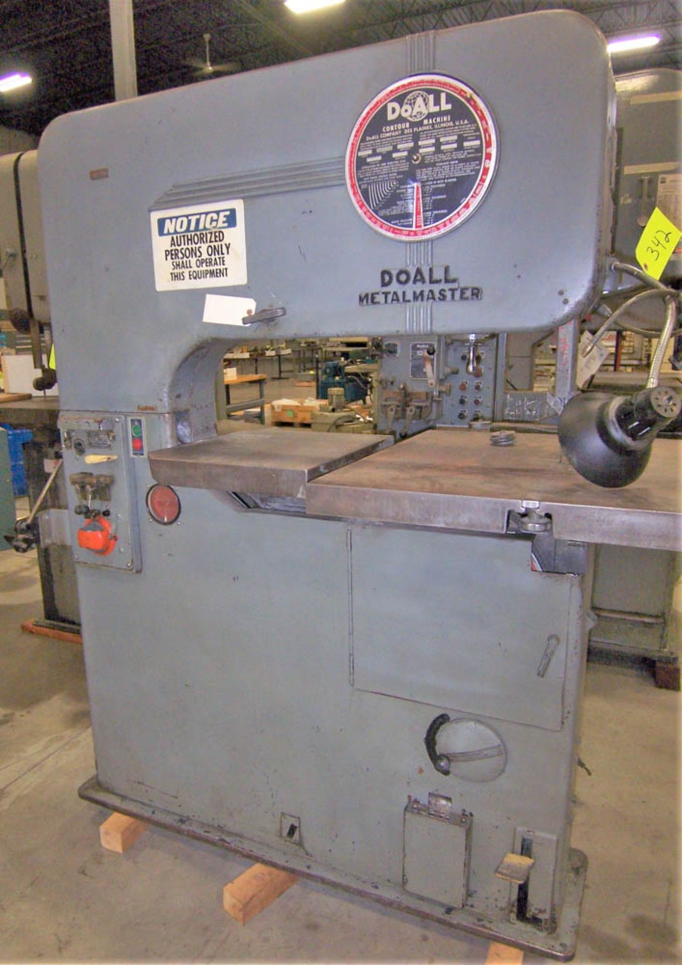 DO-ALL MODEL V-36 VERTICAL BANDSAW, THROAT DEPTH: 36", WORK HEIGHT: 13", BLADE SPEED: 50 – 1500 FPM,