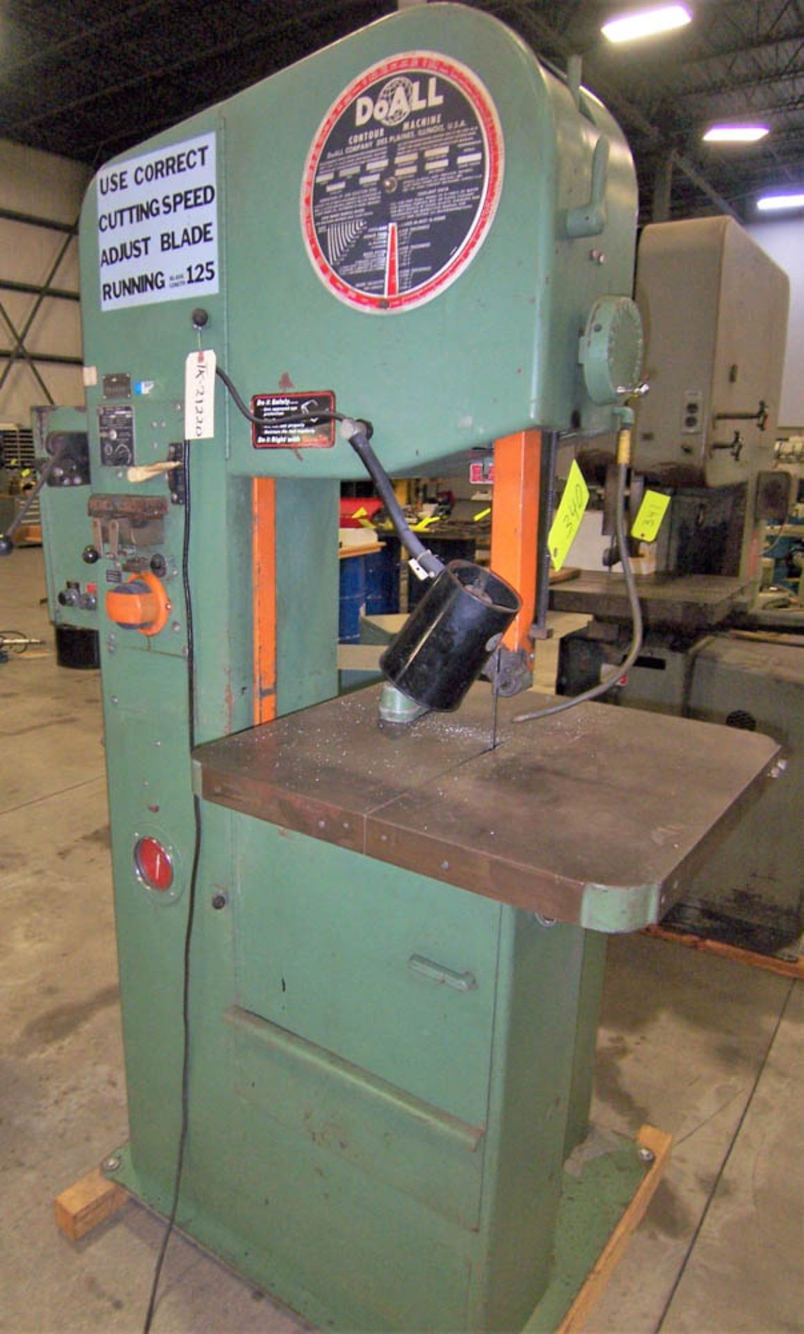 DO-ALL MODEL 1612-0 VERTICAL BANDSAW, THROAT: 16", HEIGHT UNDER GUIDE: 12", VARIABLE SPEED: 50 – 5,