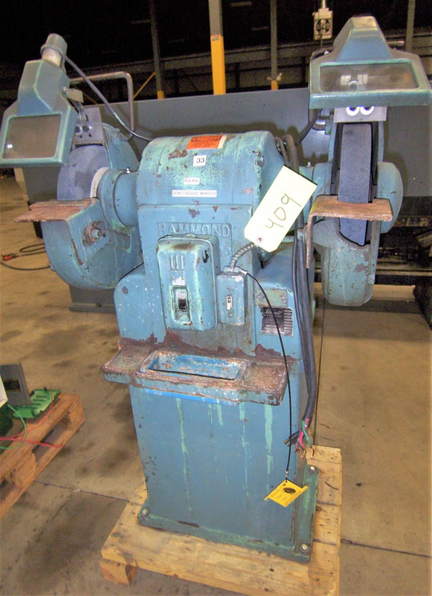 HAMMOND 12" DOUBLE END PEDESTAL GRINDER