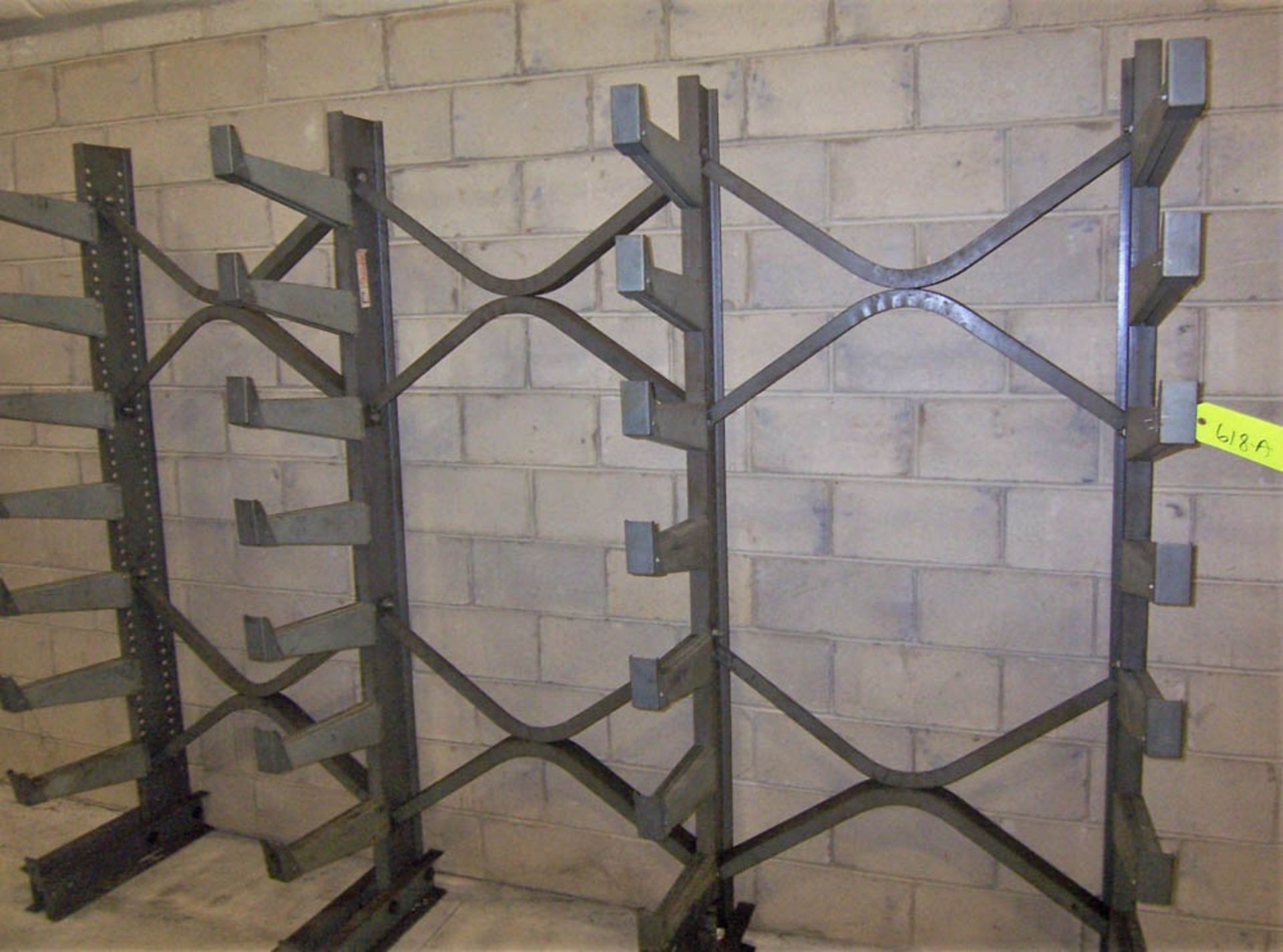 CANTILEVER STOCK RACK