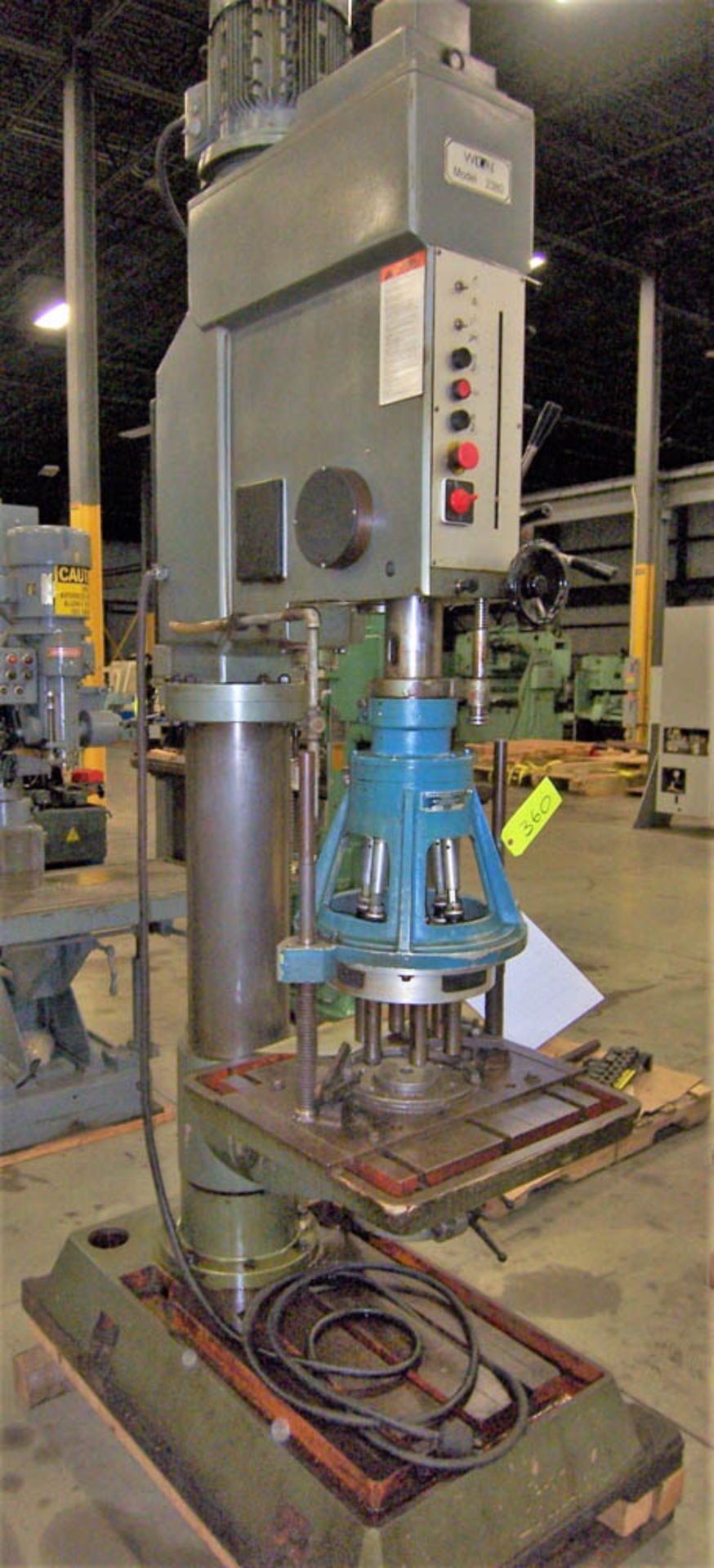 WILTON MODEL 2380 DIRECT DRIVE ROUND COLUMN DRILL PRESS WITH ROCKFORD MULTI SPINDLE DRILL HEAD & - Image 2 of 3