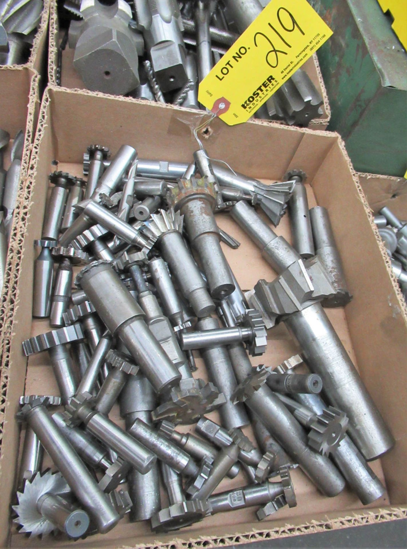 ASSORTED MILLING CUTTERS